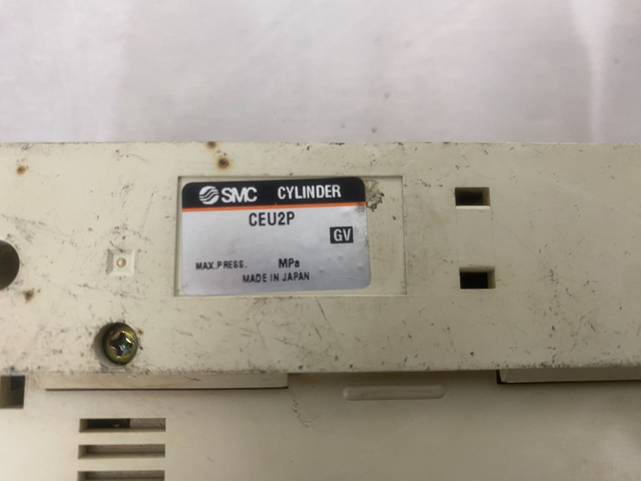 SMC CEU2P Pneumatic Controller USED 5