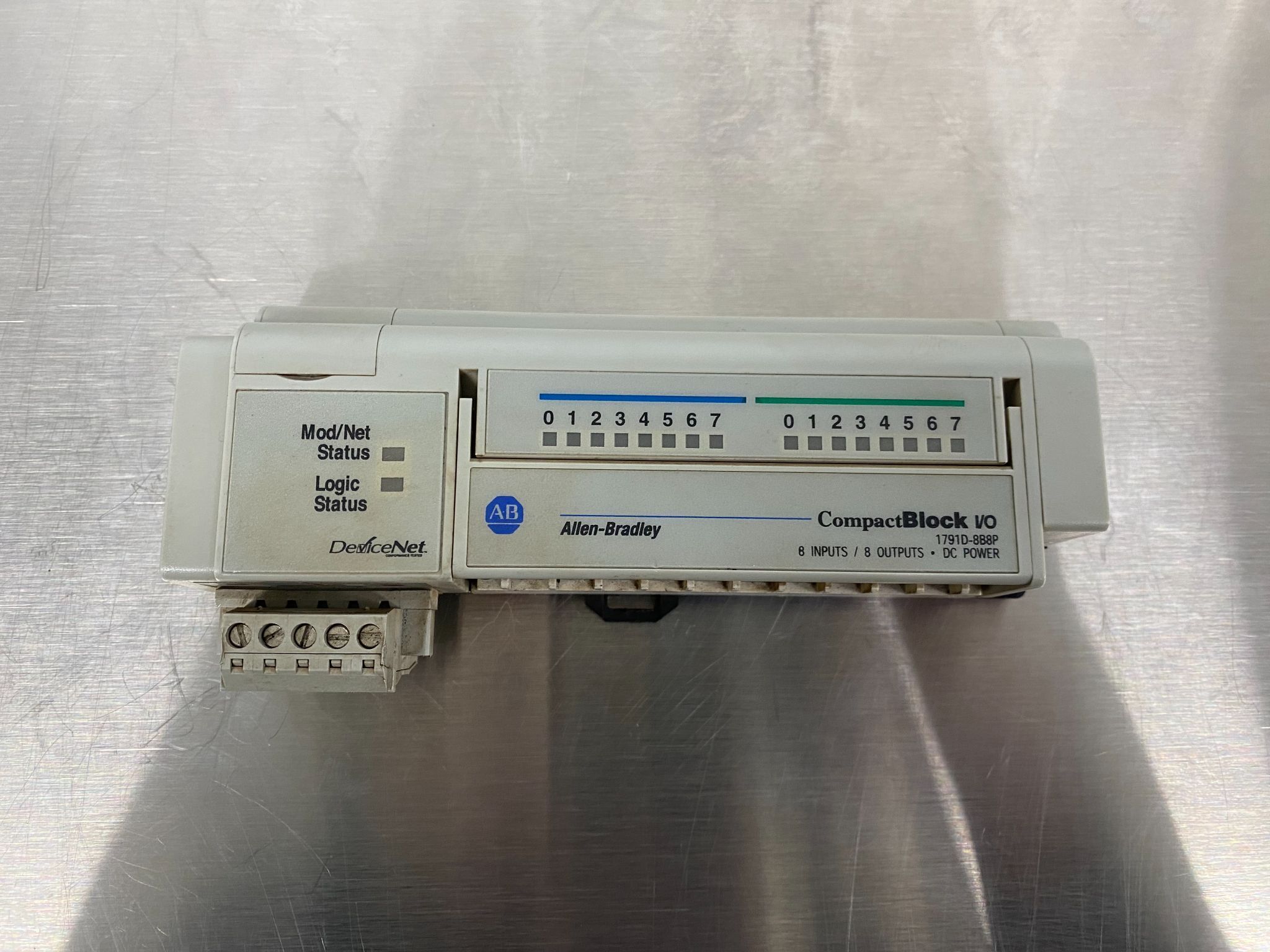 ALLEN BRADLEY 1791-8B8P/D MicroLogix 1500 PLC I/O Module USED 0