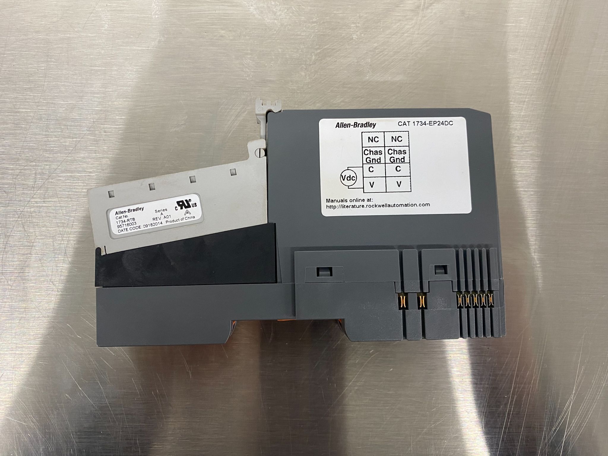 ALLEN BRADLEY 1734-EP24DC Point I/O Expansion Power Module USED 1