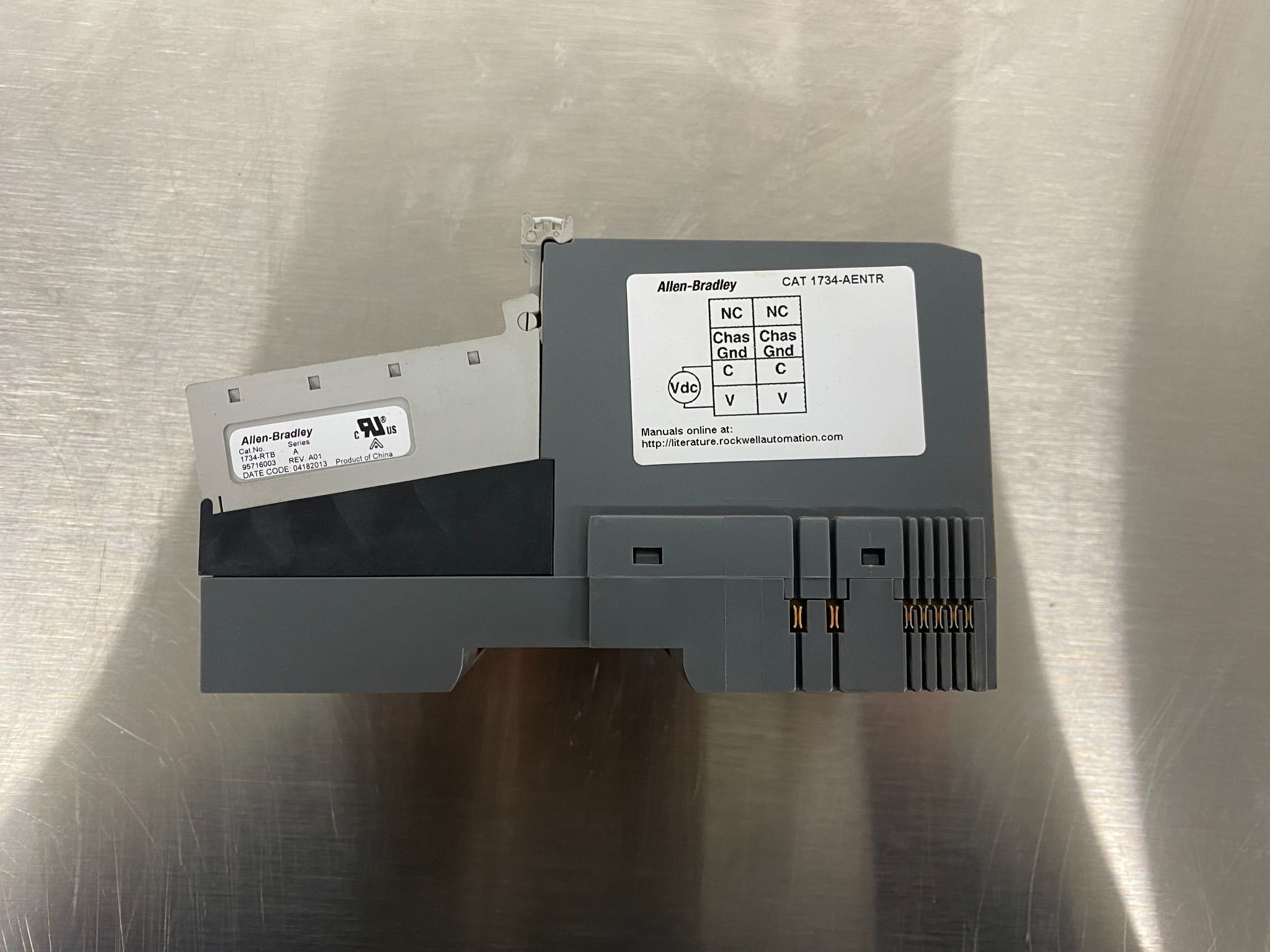ALLEN BRADLEY 1734-AENTR Point I/O Network Adapter Module USED 1