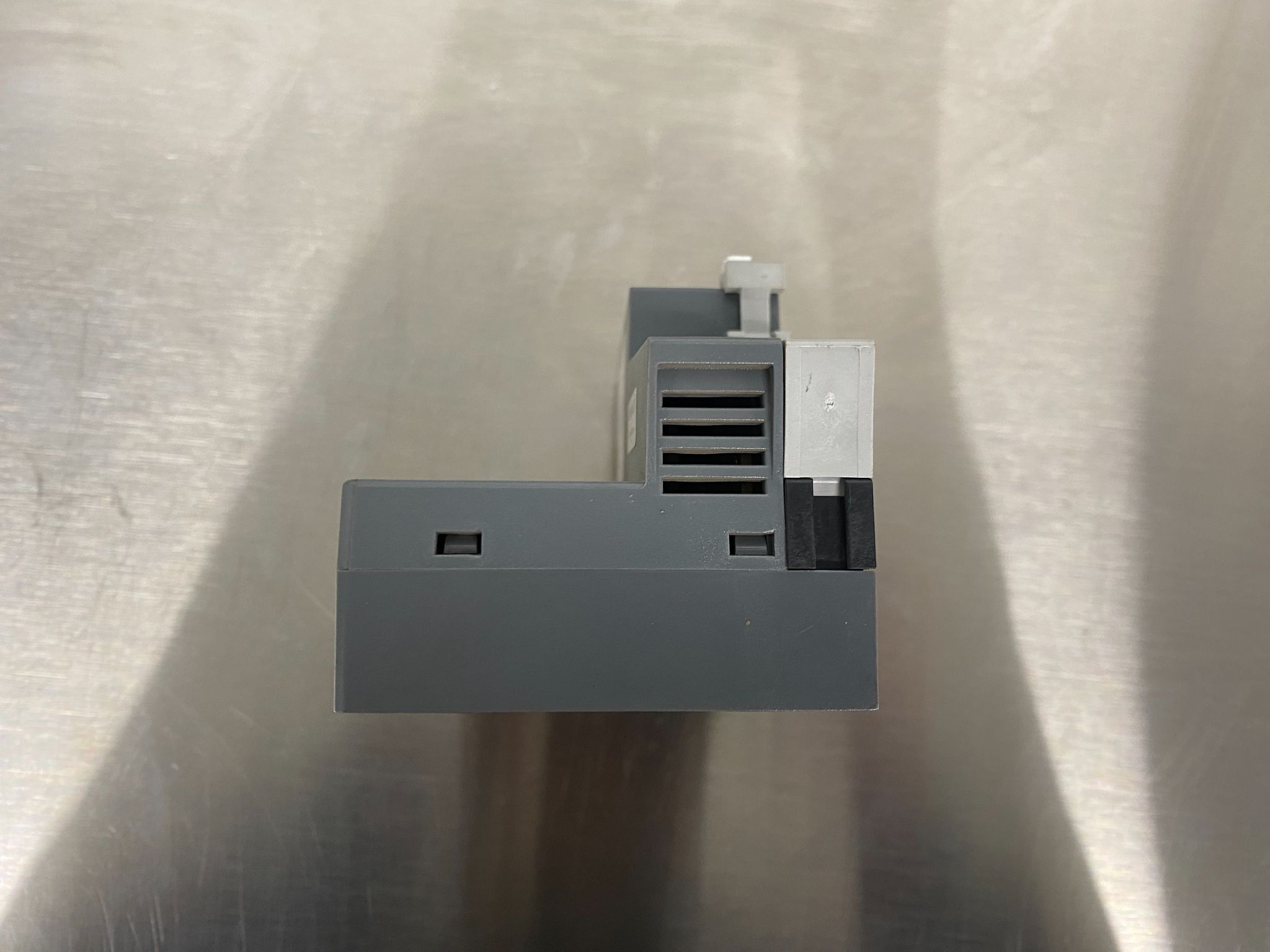 ALLEN BRADLEY 1734-AENTR Point I/O Network Adapter Module USED 2