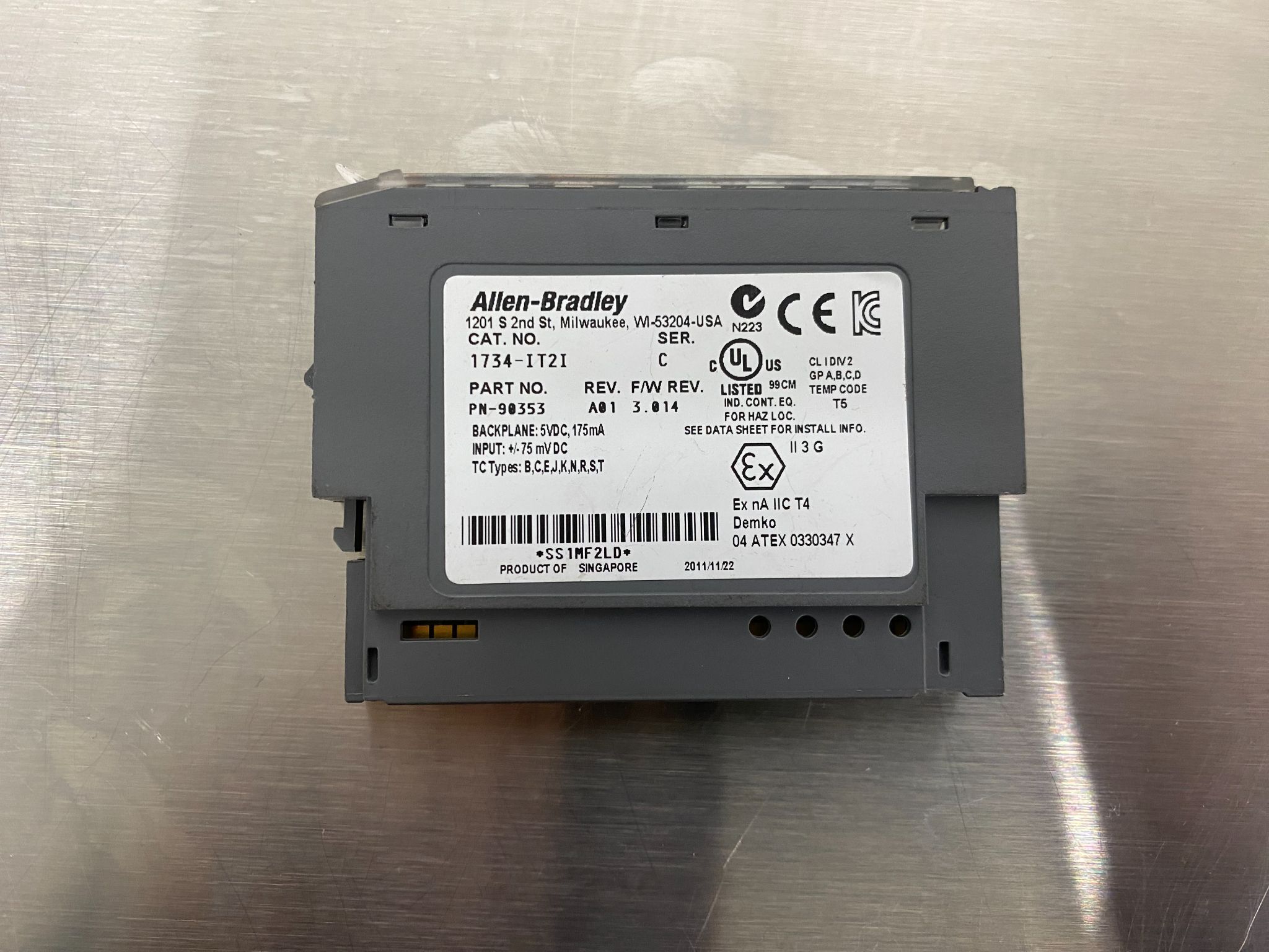 ALLEN BRADLEY 1734-IT2I Point I/O Thermocouple Input Module USED 2