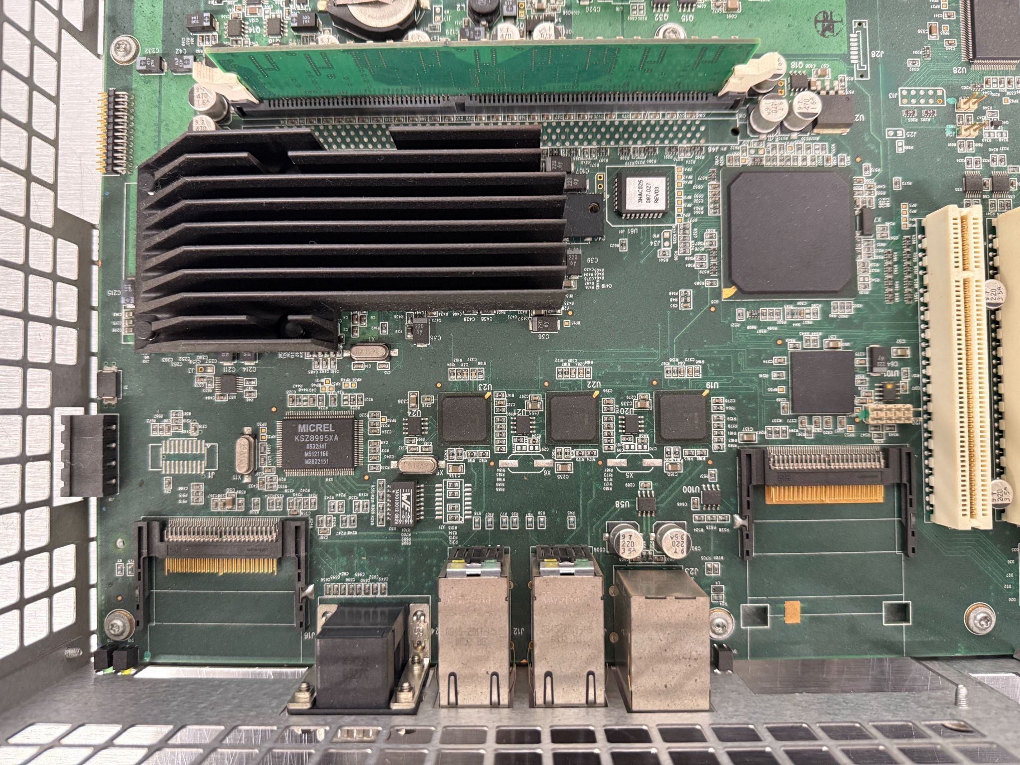 ABB DSQC639 3HAC025097-001/13 Computer Controller Unit USED 7