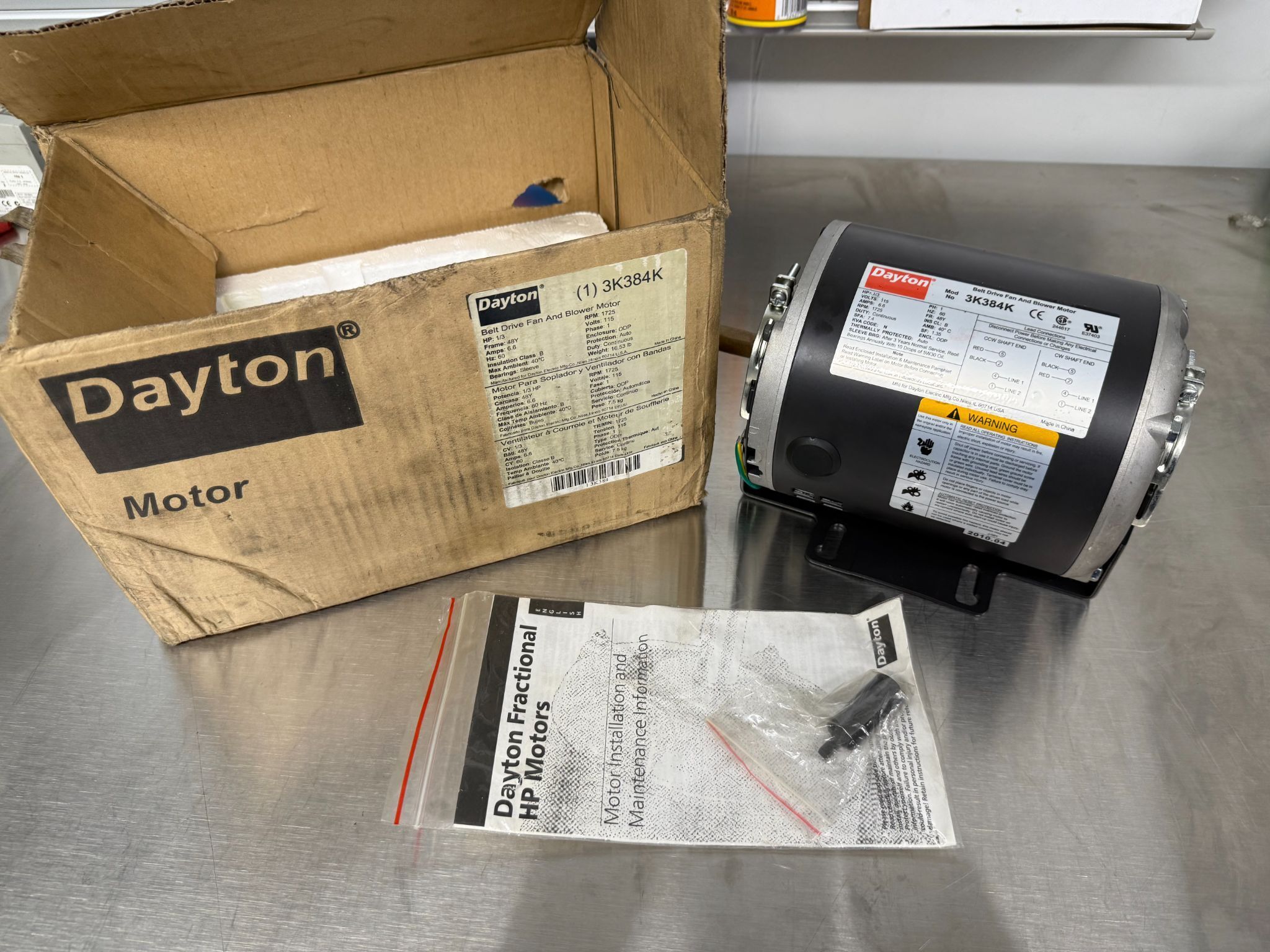 GRAINGER DAYTON 3K348K Belt Drive Fan and Blower Motor NEW - OPEN BOX 0