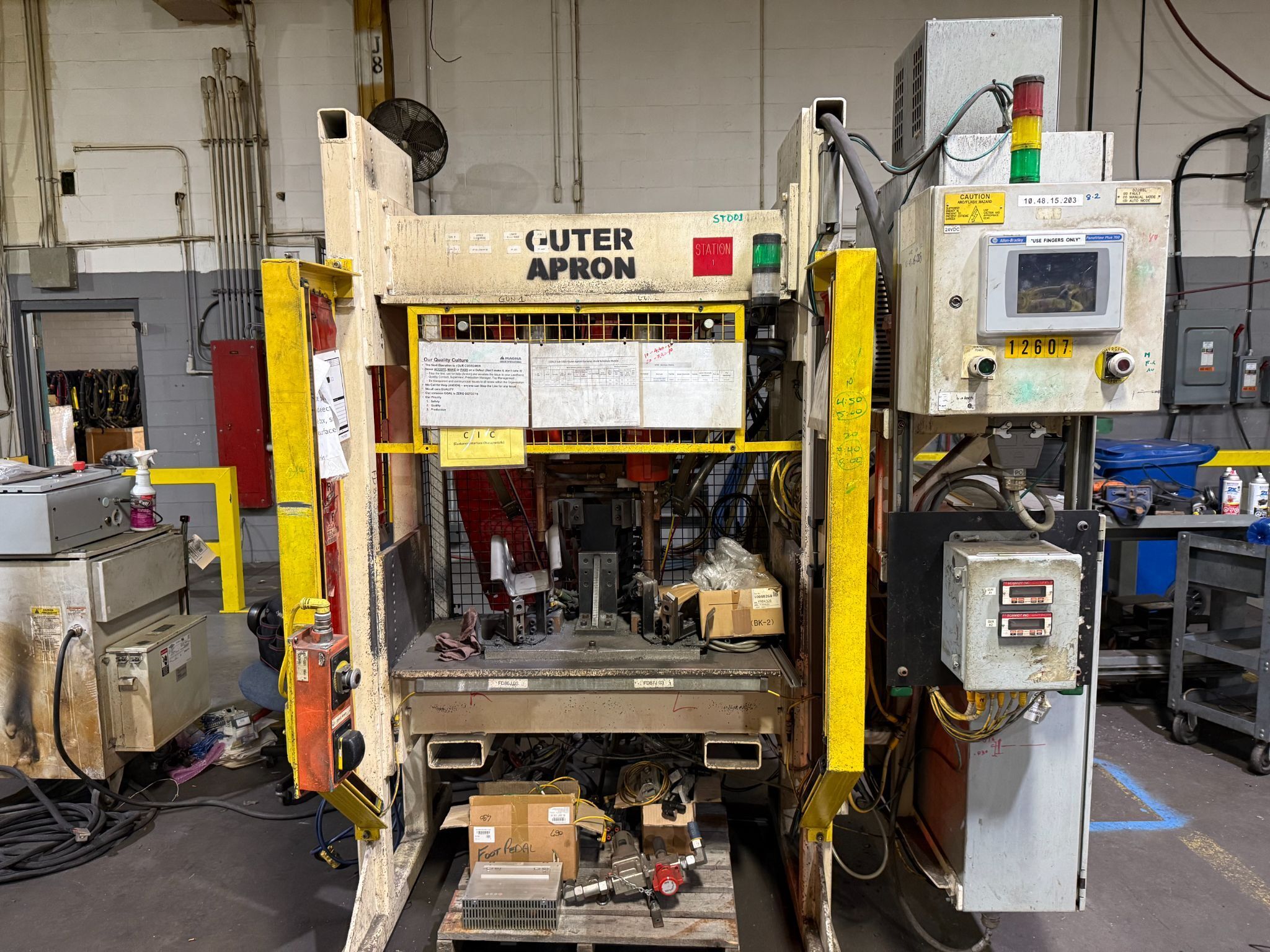Dual Head PED Welding Unit - Interegrated with SEKI KOGYO Parts Feeder USED 0