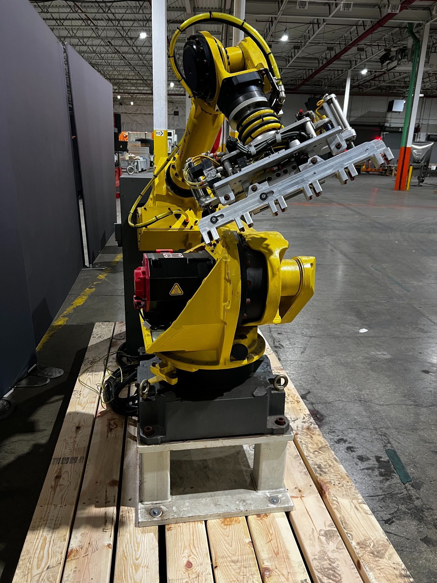 FANUC M-710iC/50 Complete With R-30iA Controller USED 2
