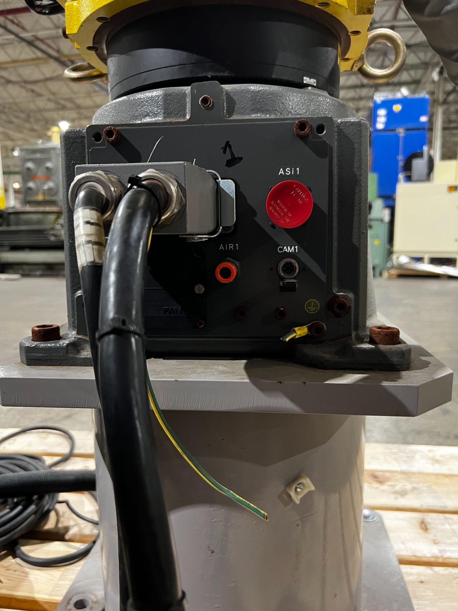 FANUC M-20iA Complete With R-30iB Controller & Machine Interface and Control Cabinet USED 3