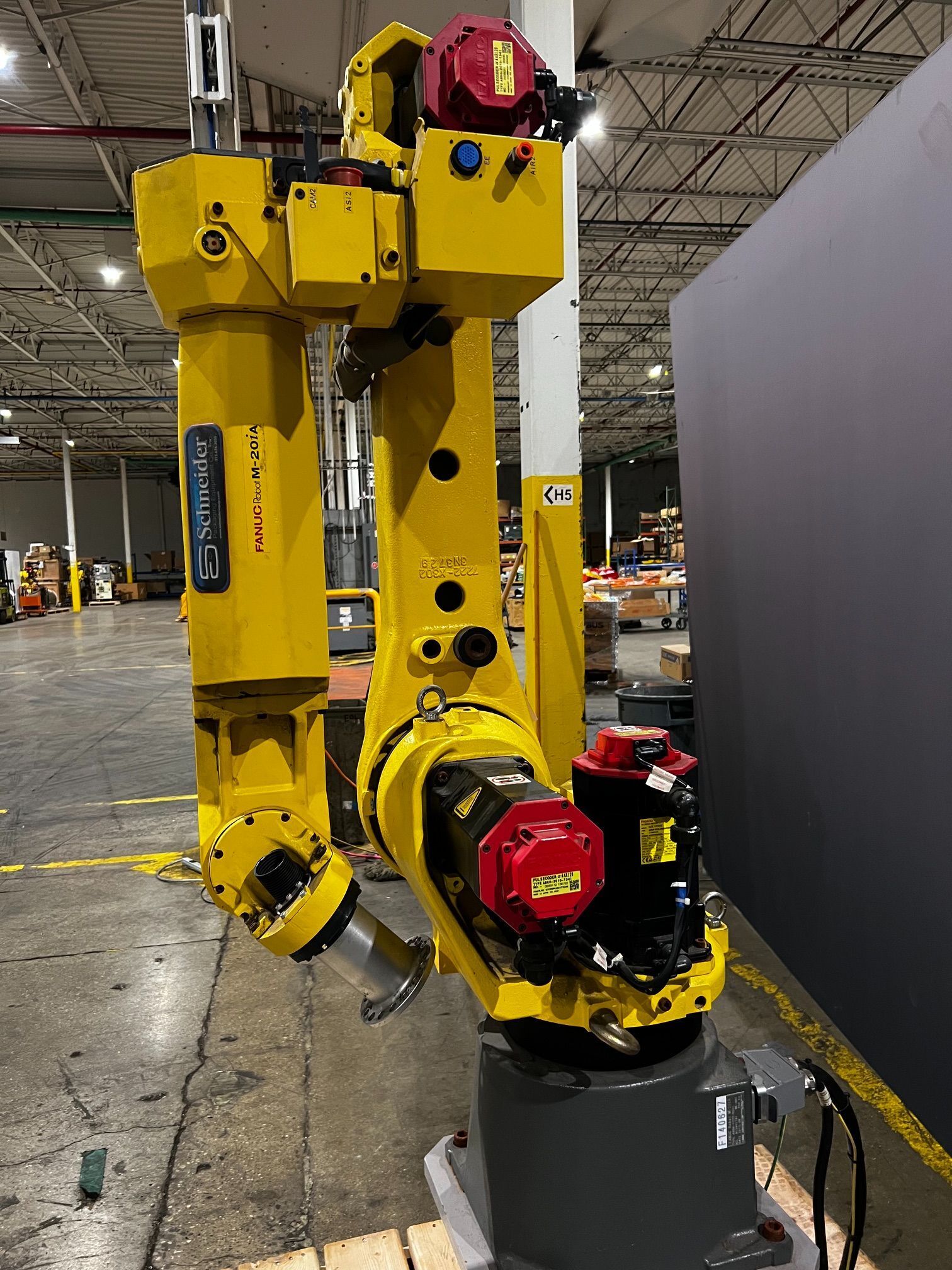 FANUC M-20iA Complete With R-30iB Controller & Machine Interface and Control Cabinet USED 2