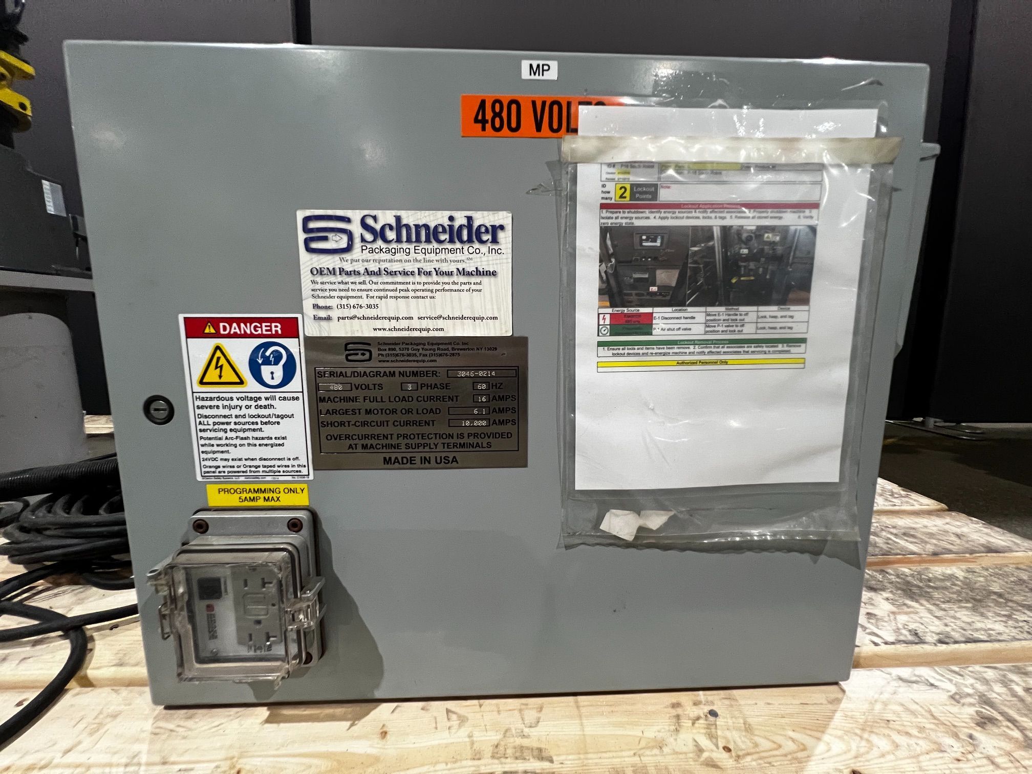 FANUC M-20iA Complete With R-30iB Controller & Machine Interface and Control Cabinet USED 8