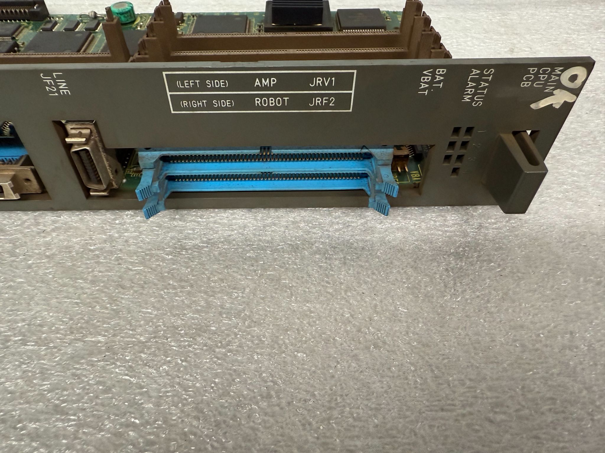FANUC A16B-3200-0040/06D PCB - R-J2 Main CPU USED 2