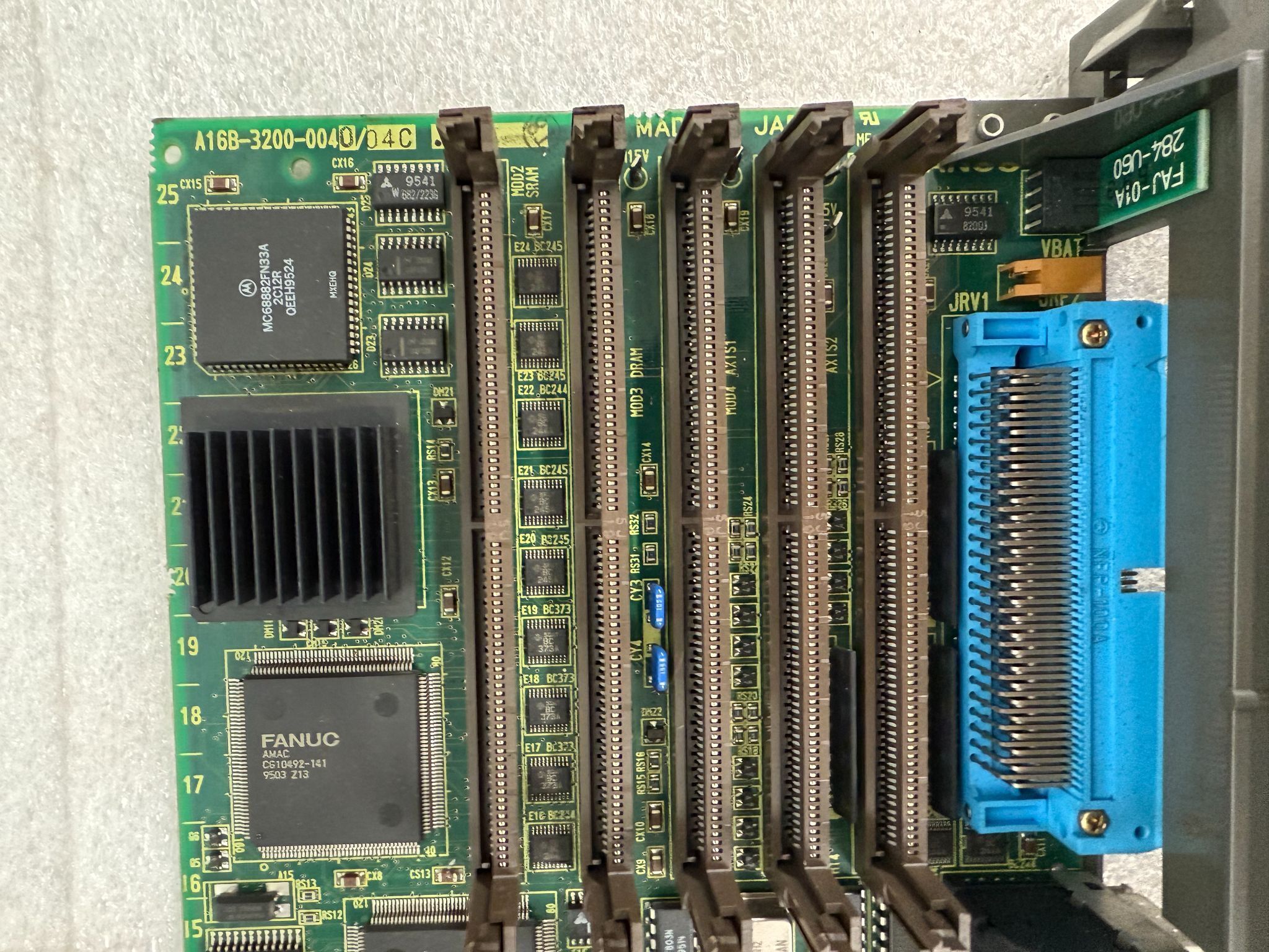 FANUC A16B-3200-0040/04C PCB - R-J2 Main CPU USED 4