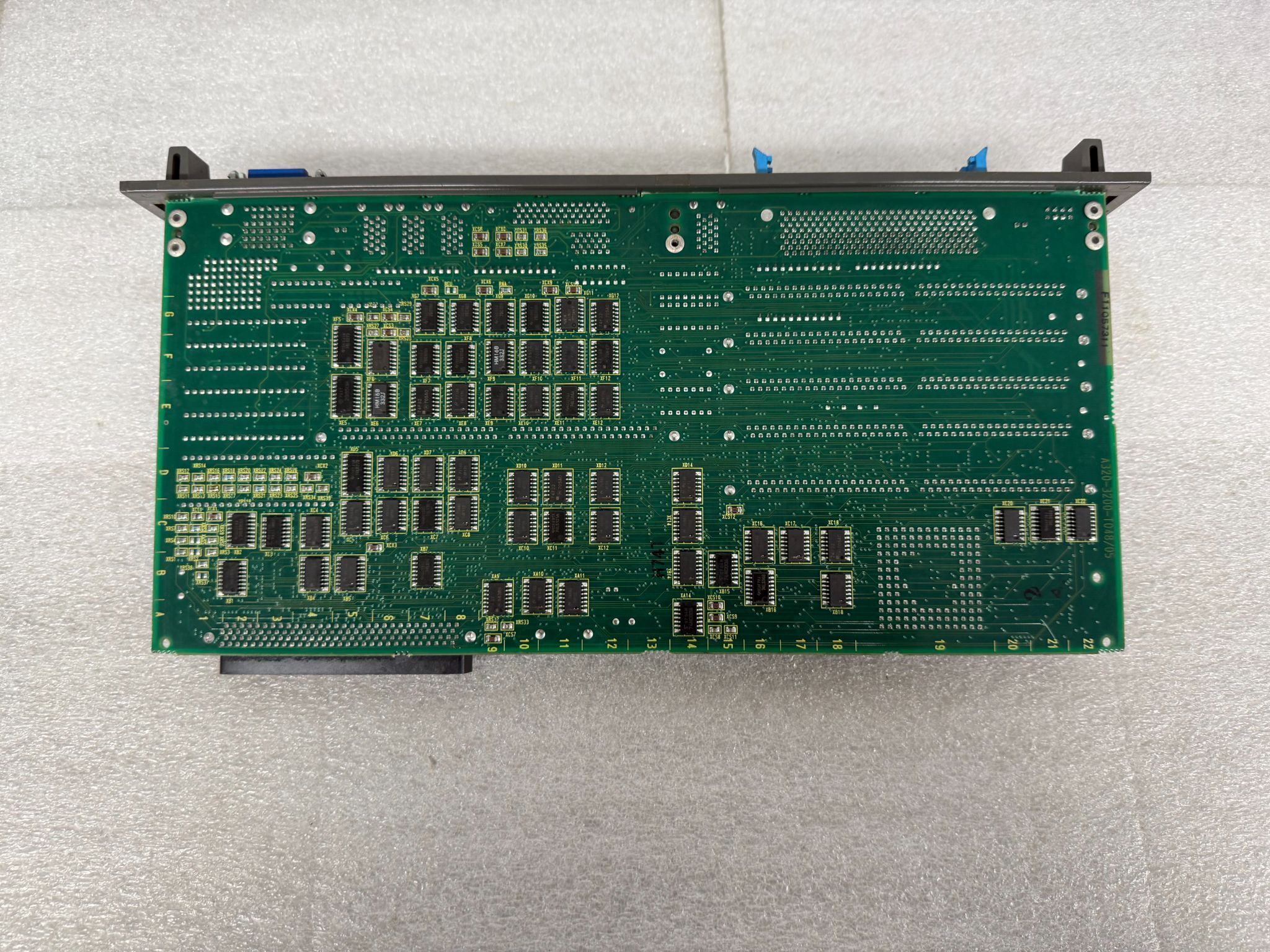 FANUC A16B-3200-0040/05D PCB - R-J2 Main CPU USED 5
