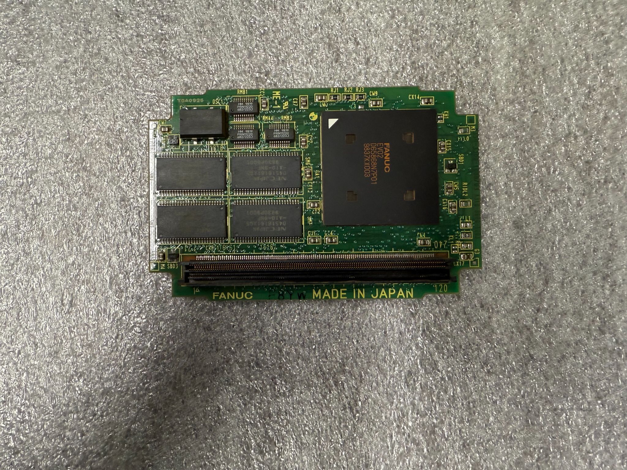 FANUC A20B-3300-0085/02B PCB - 16MB DRAM CPU Module USED 2