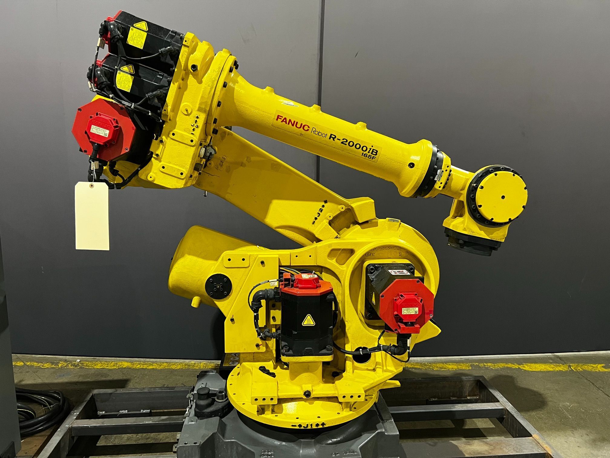 FANUC R-2000iB/165F Complete with R-30iA Controller USED 1