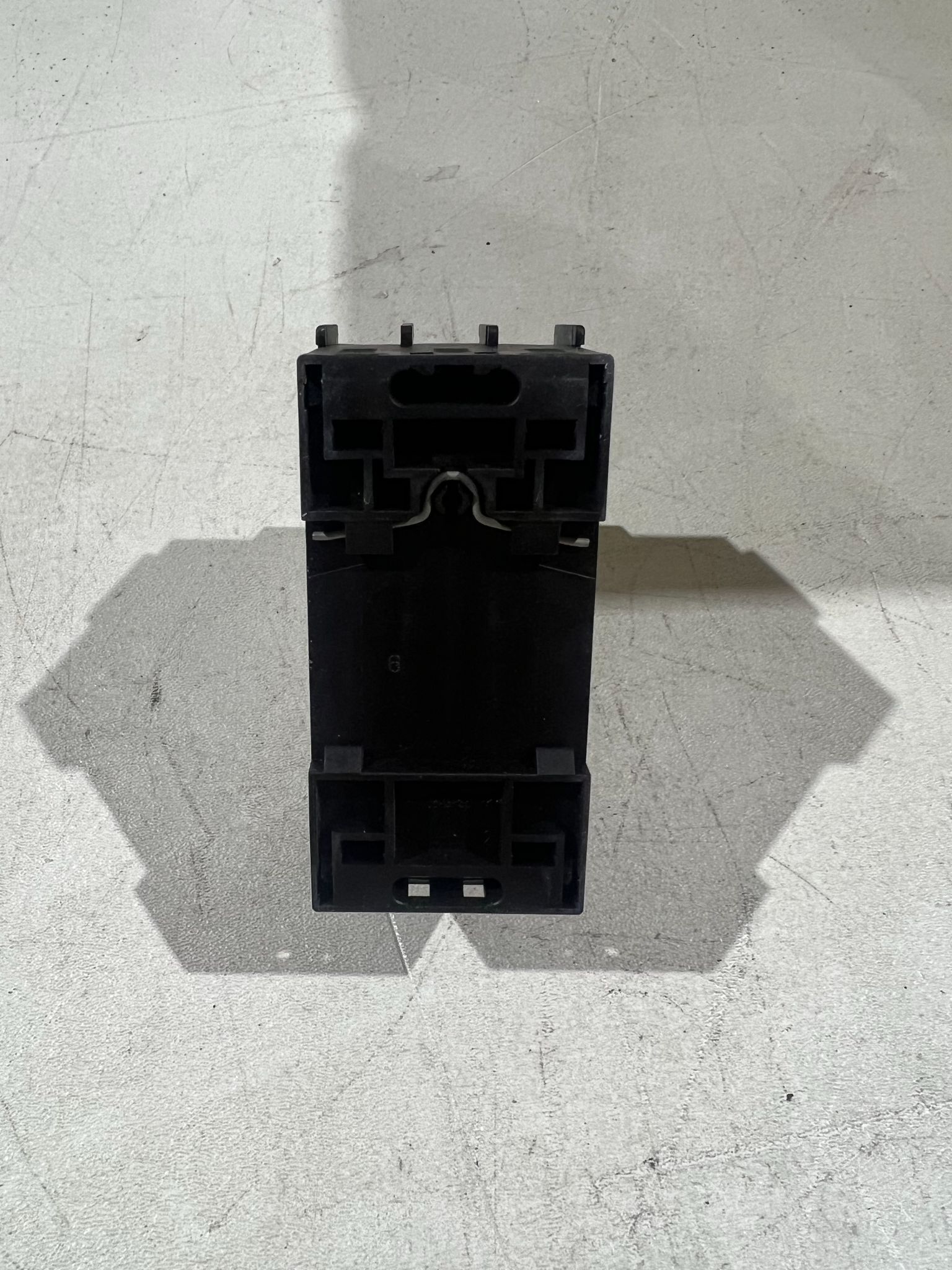 SIEMENS 3RV1021-1BA10 CIRCUIT BREAKERS NEW 2