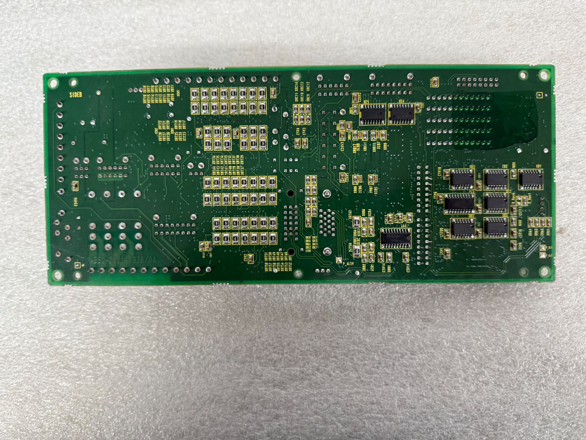 FANUC A20B-2101-0370 PCB - R-30iA Operator Control Board USED 3