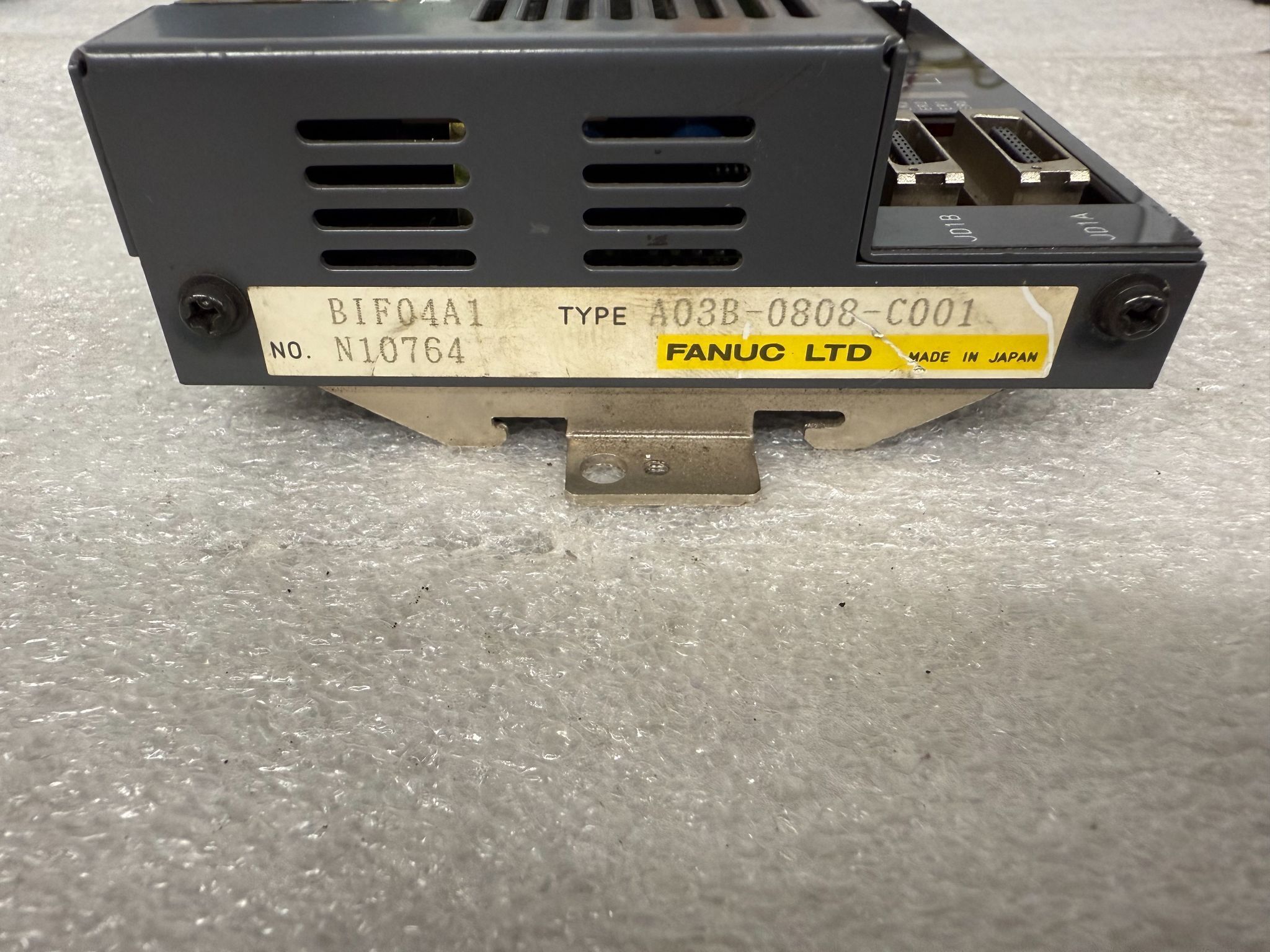 FANUC A03B-0808-C001 (4 CH) Interface Unit B1F04A1 USED 3