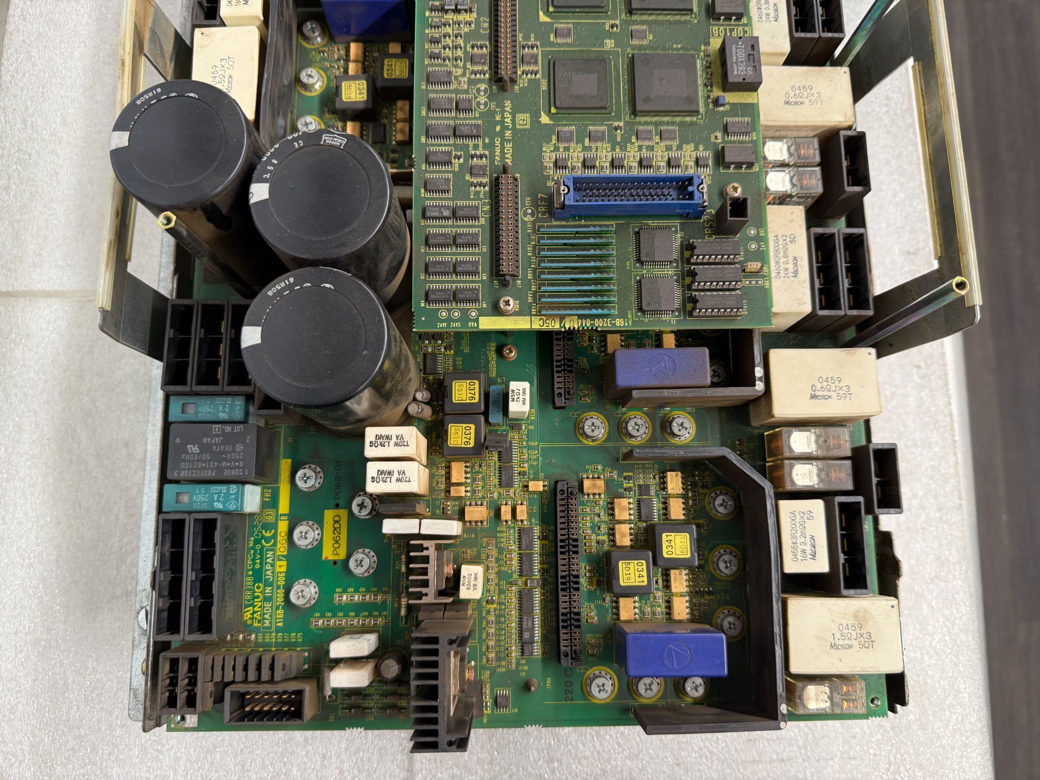 FANUC A06B-6105-H001 6-Axis Servo Amplifier USED 2