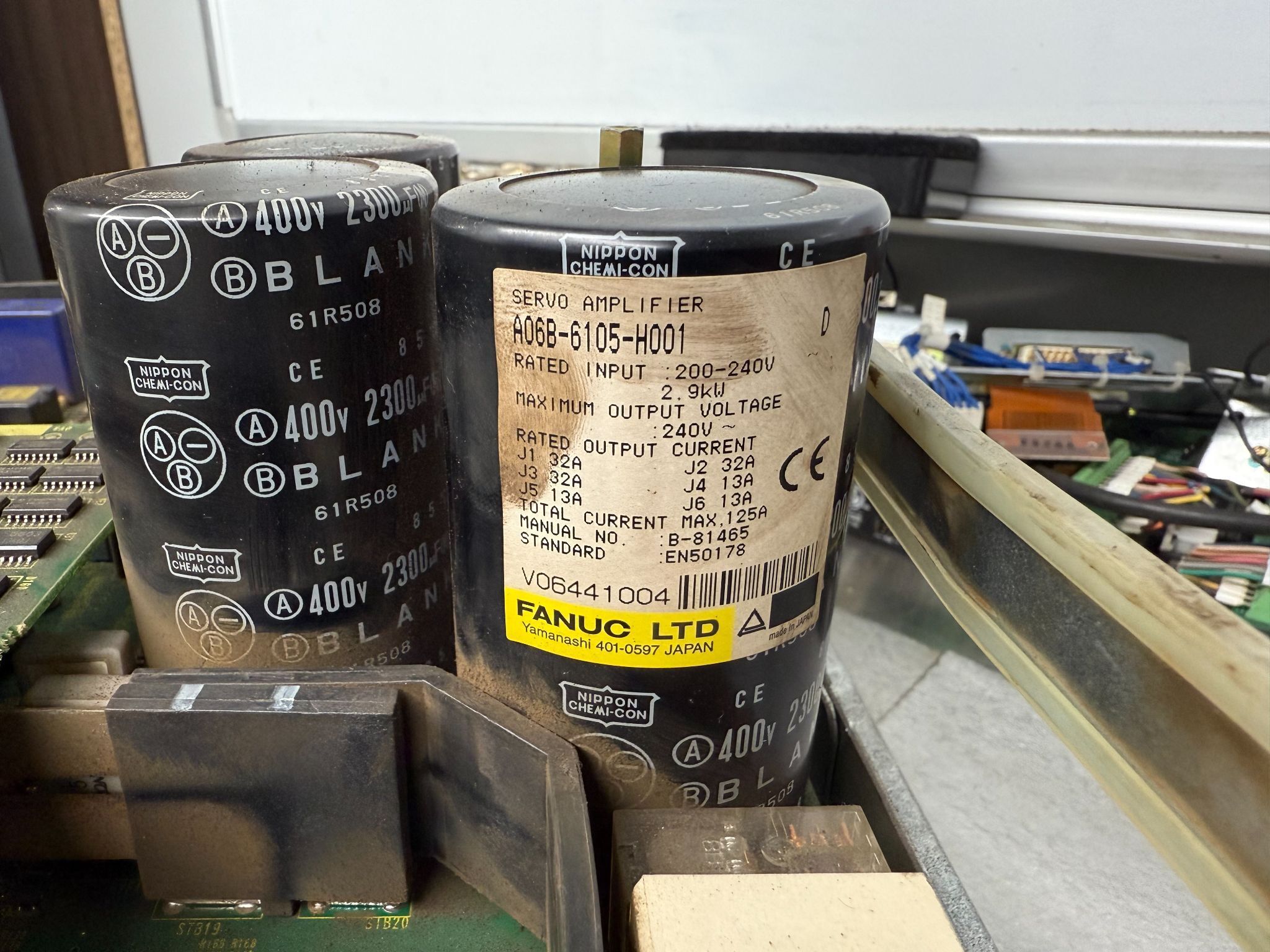 FANUC A06B-6105-H001 6-Axis Servo Amplifier USED 5