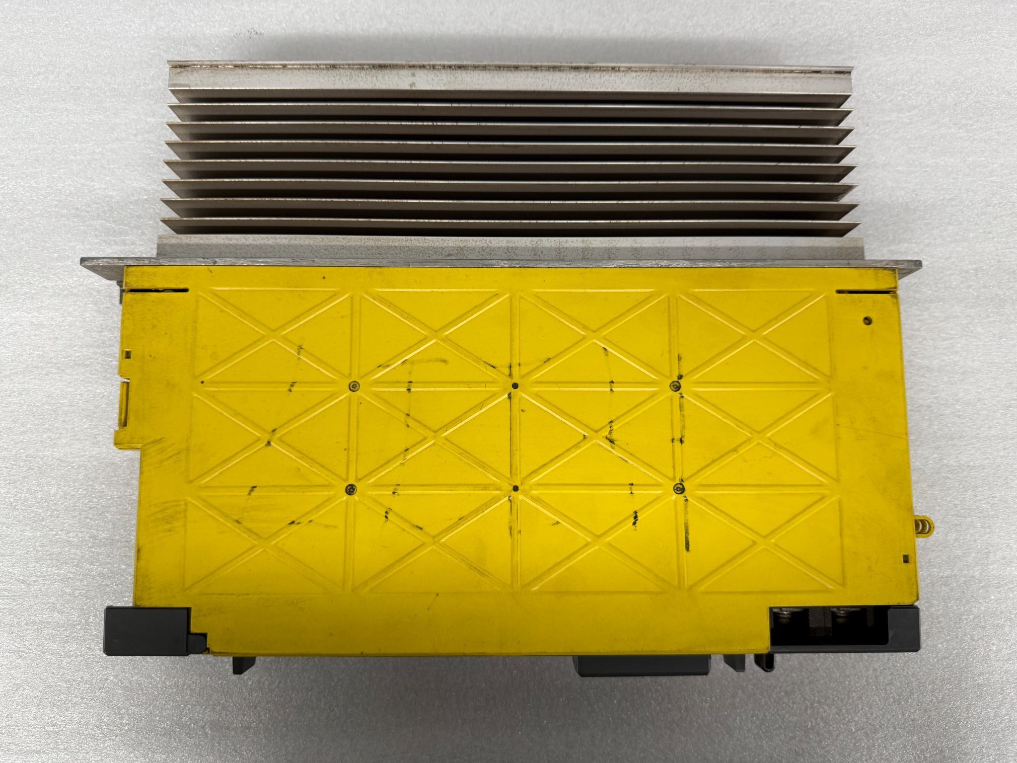 FANUC A06B-6117-H104 aiSV-40 SERVO AMPLIFIER MODULE USED 3