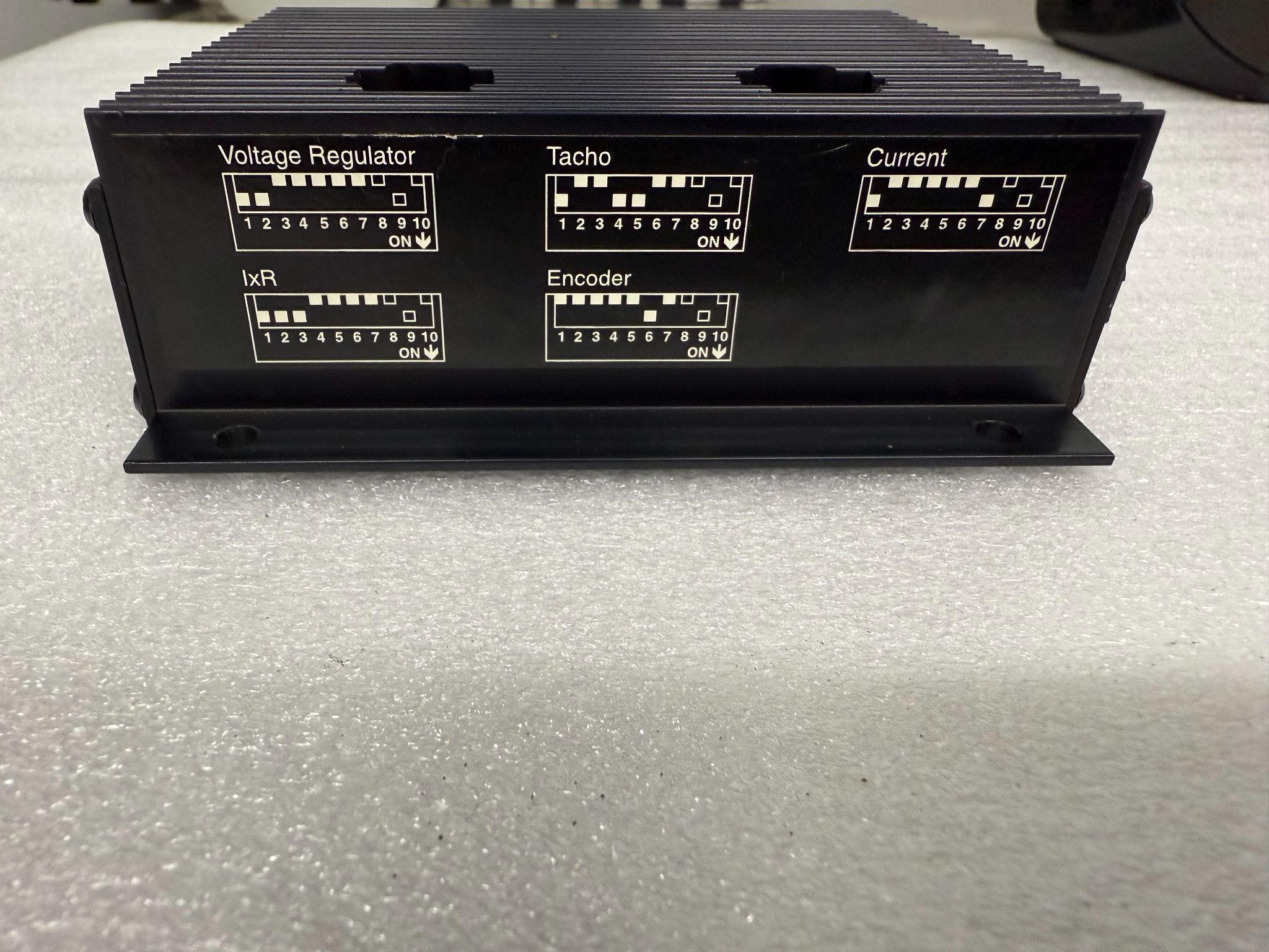MAXON MOTOR 4-Q-DC Servo Amplifier LSC 30/2 30V/2A 250521 USED 4