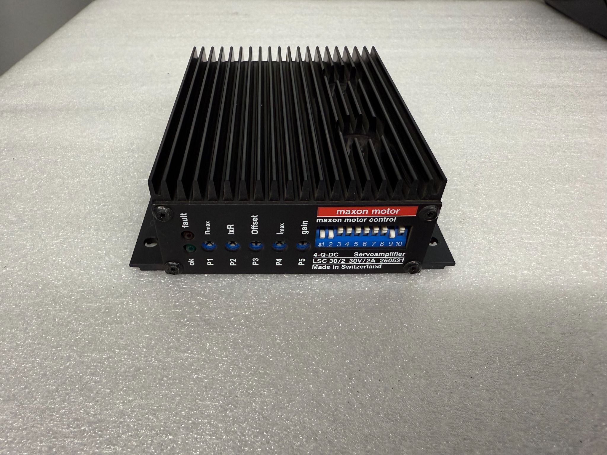 MAXON MOTOR 4-Q-DC Servo Amplifier LSC 30/2 30V/2A 250521 USED 5