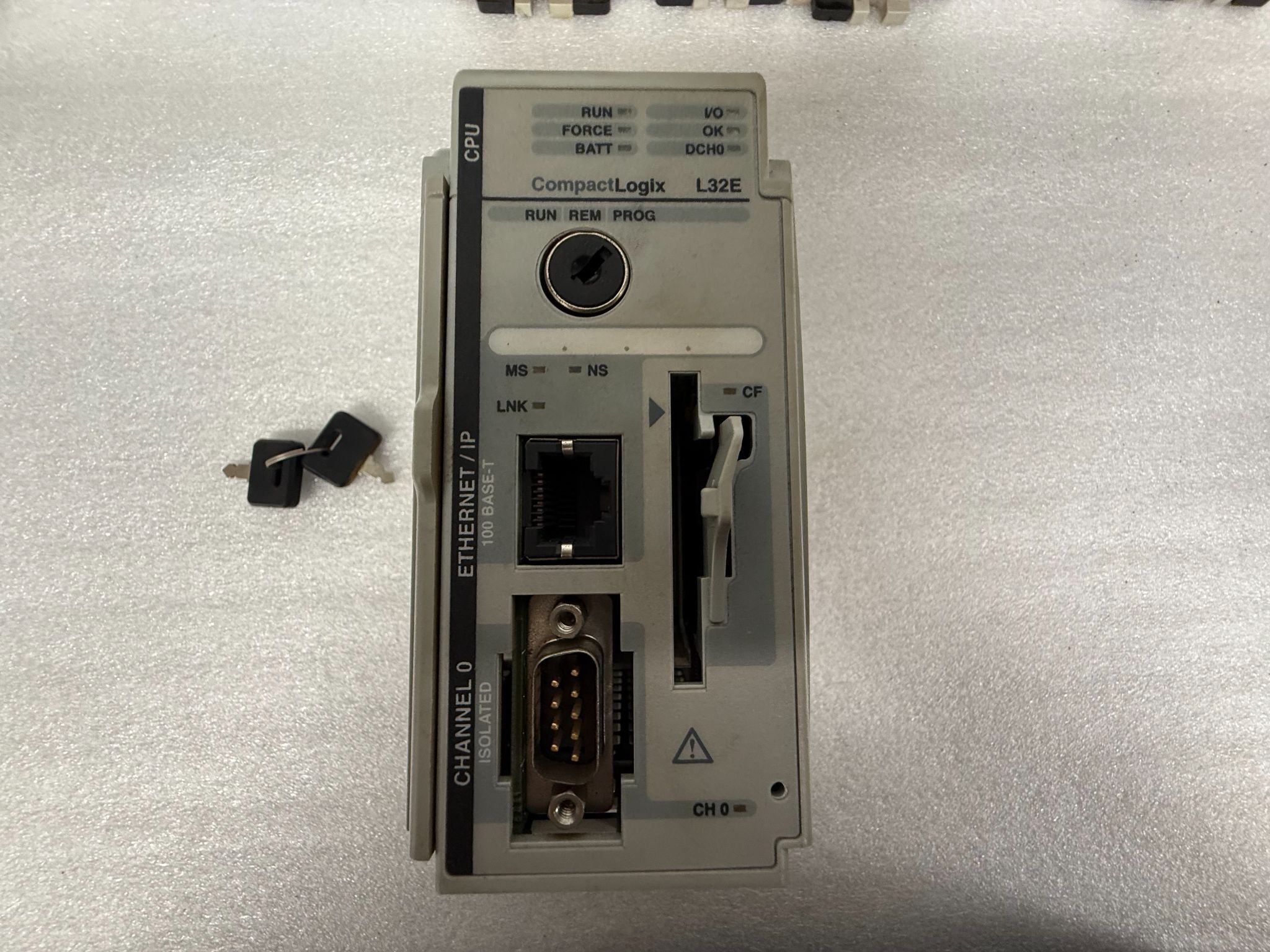 ALLEN BRADLEY 1769-L32E CompactLogix Controller Module USED 1