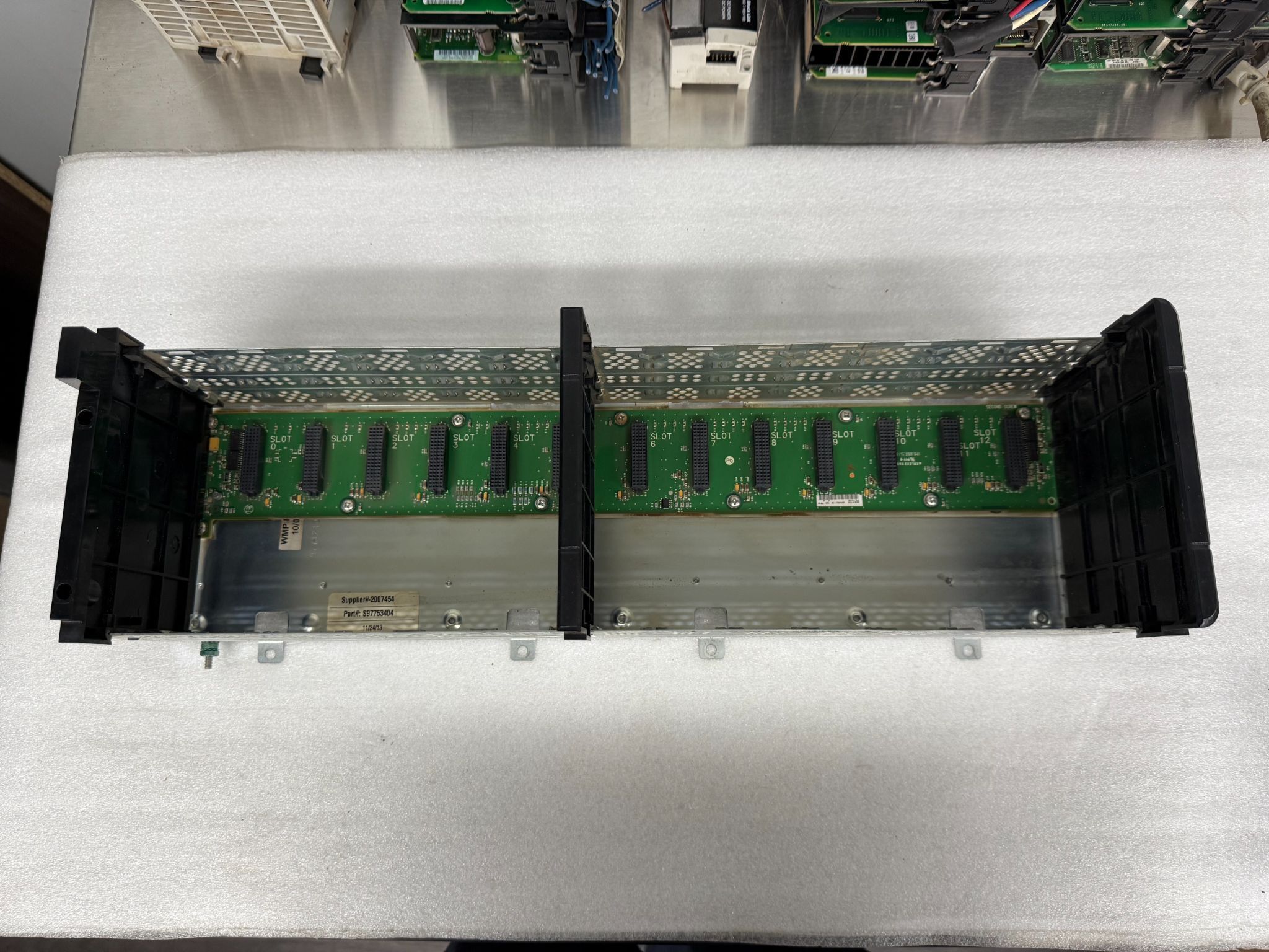 ALLEN BRADLEY 1756-A13 Control-Logix 13 Slot PLC Chassis USED 0