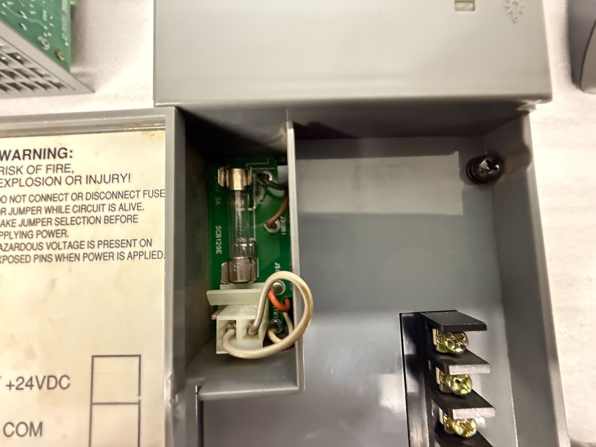 ALLEN BRADLEY 1746-P2 SLC500 Power Supply Module USED 2