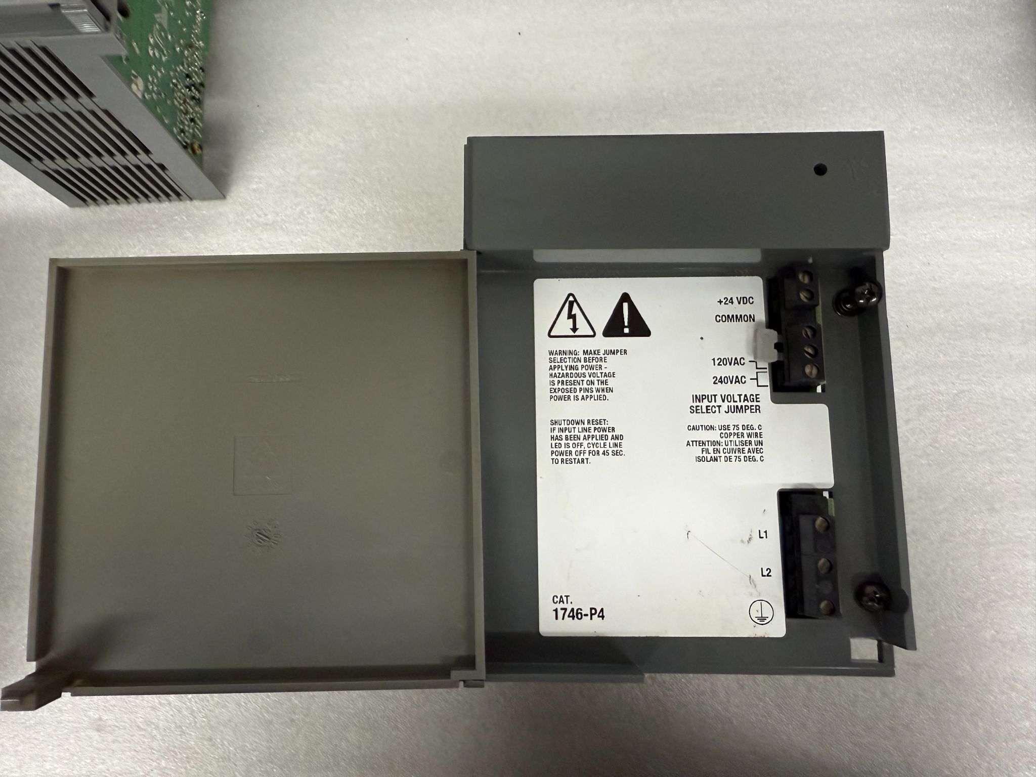 ALLEN BRADLEY 1746-P4 SLC500 Power Supply Unit USED 1