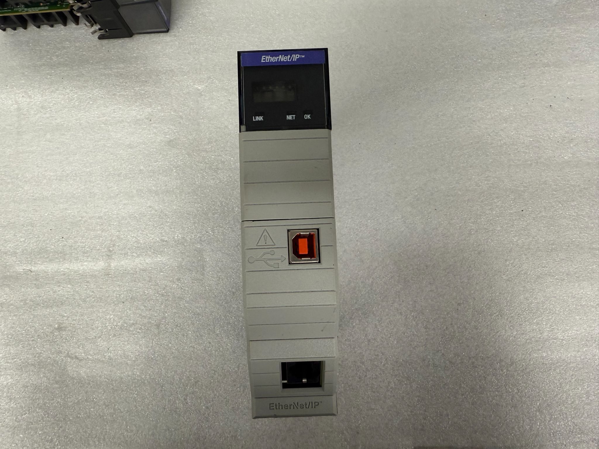 ALLEN BRADLEY 1756-EN2T ControlLogix Communications Module USED 0