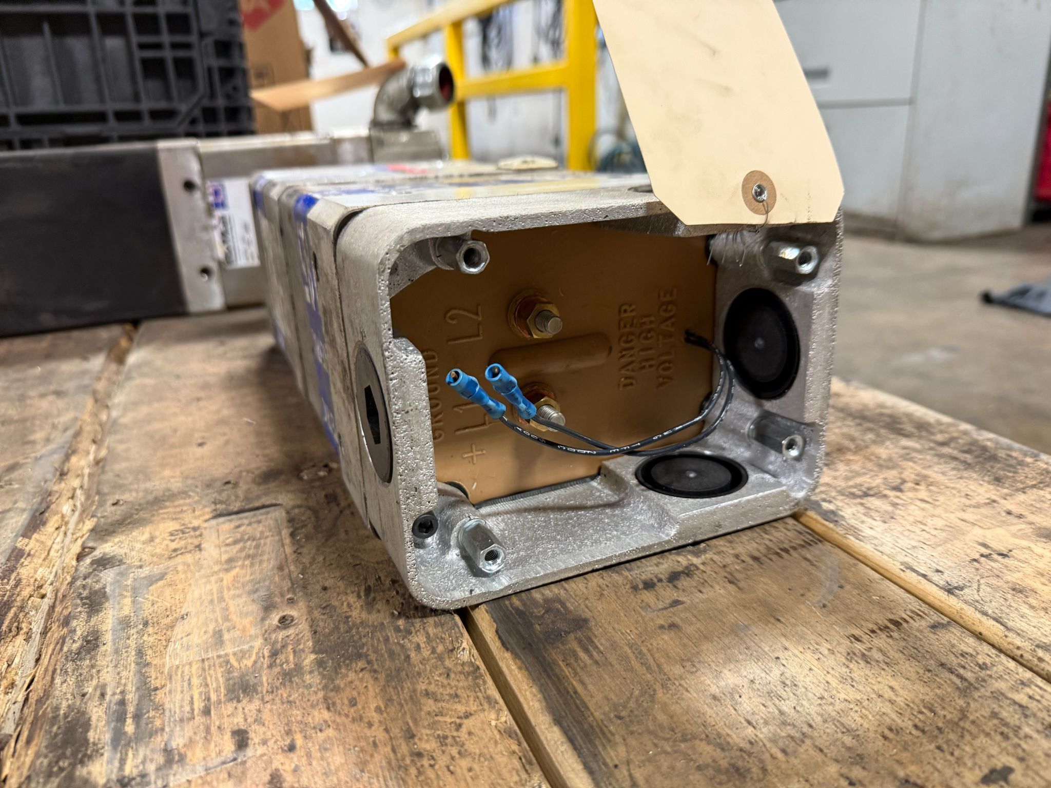 RoMan Manufacturing TDC-6461 185 KVA Welding Transformer 800V, 1-PH USED 3