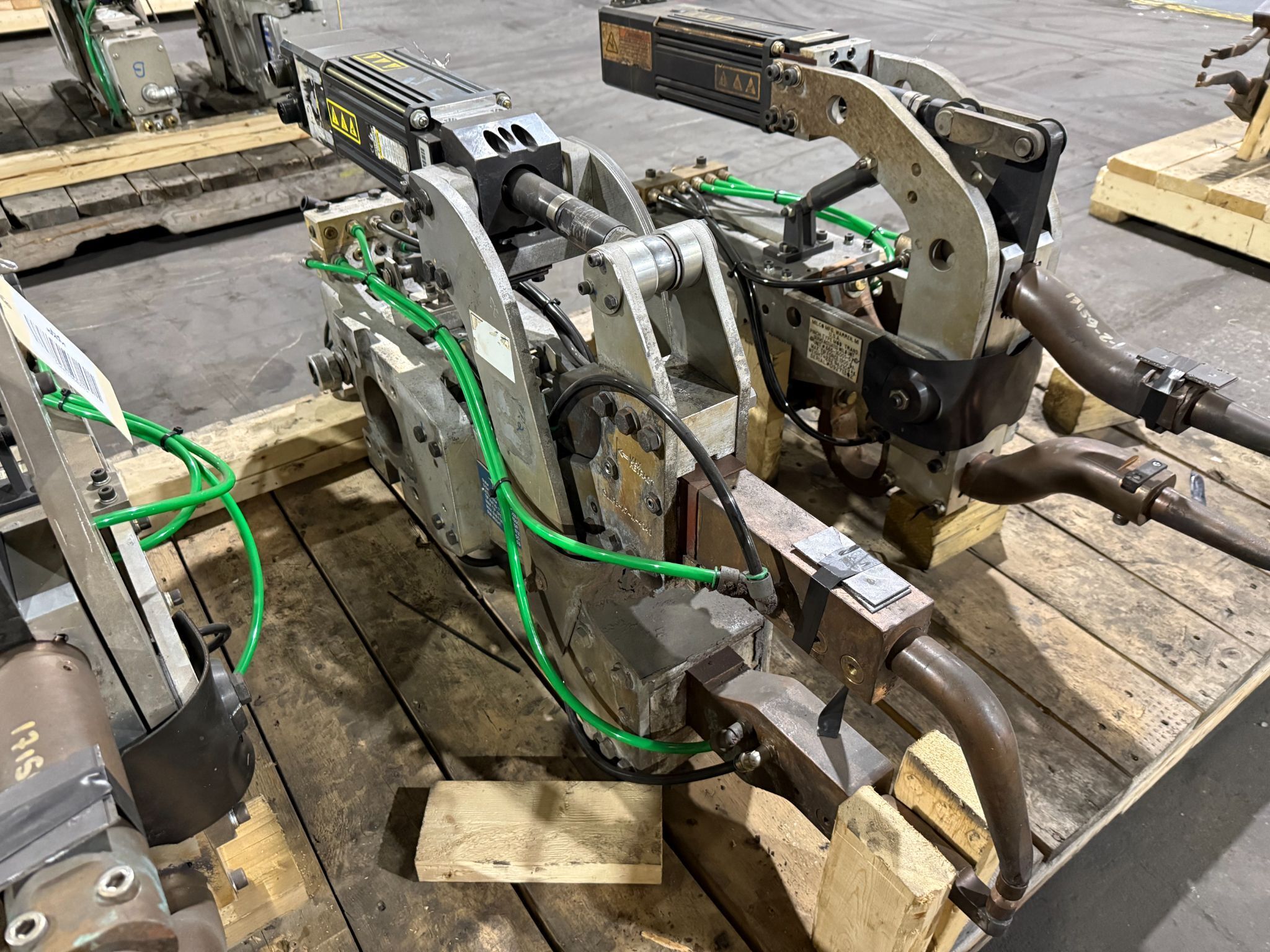 CENTERLINE CFSPIN-020-040-127 Pinch-Type Weld Gun USED - Tested 4
