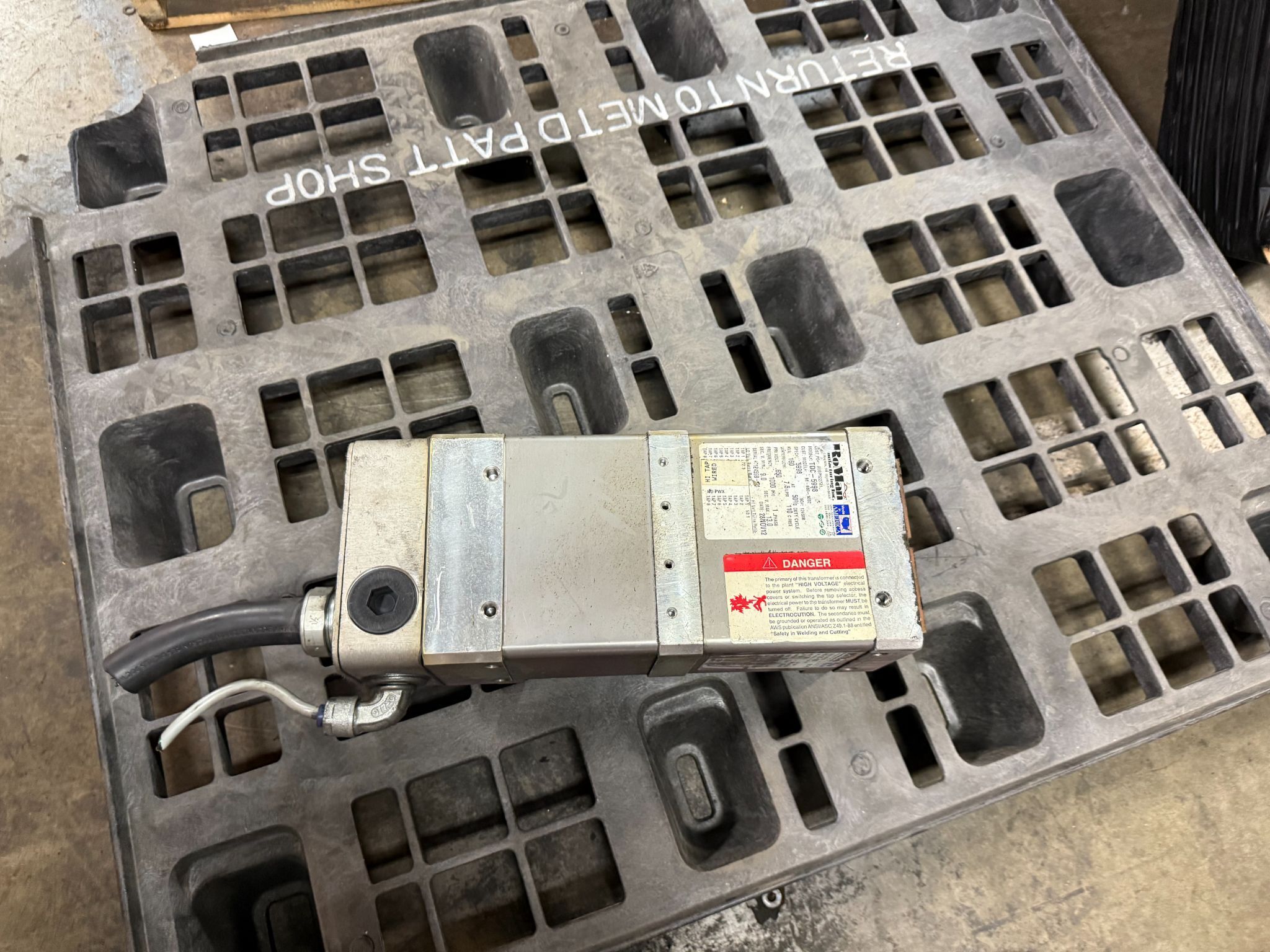 RoMan Manufacturing TDC-5998 650V, 160kVa MFDC Transformer USED 0