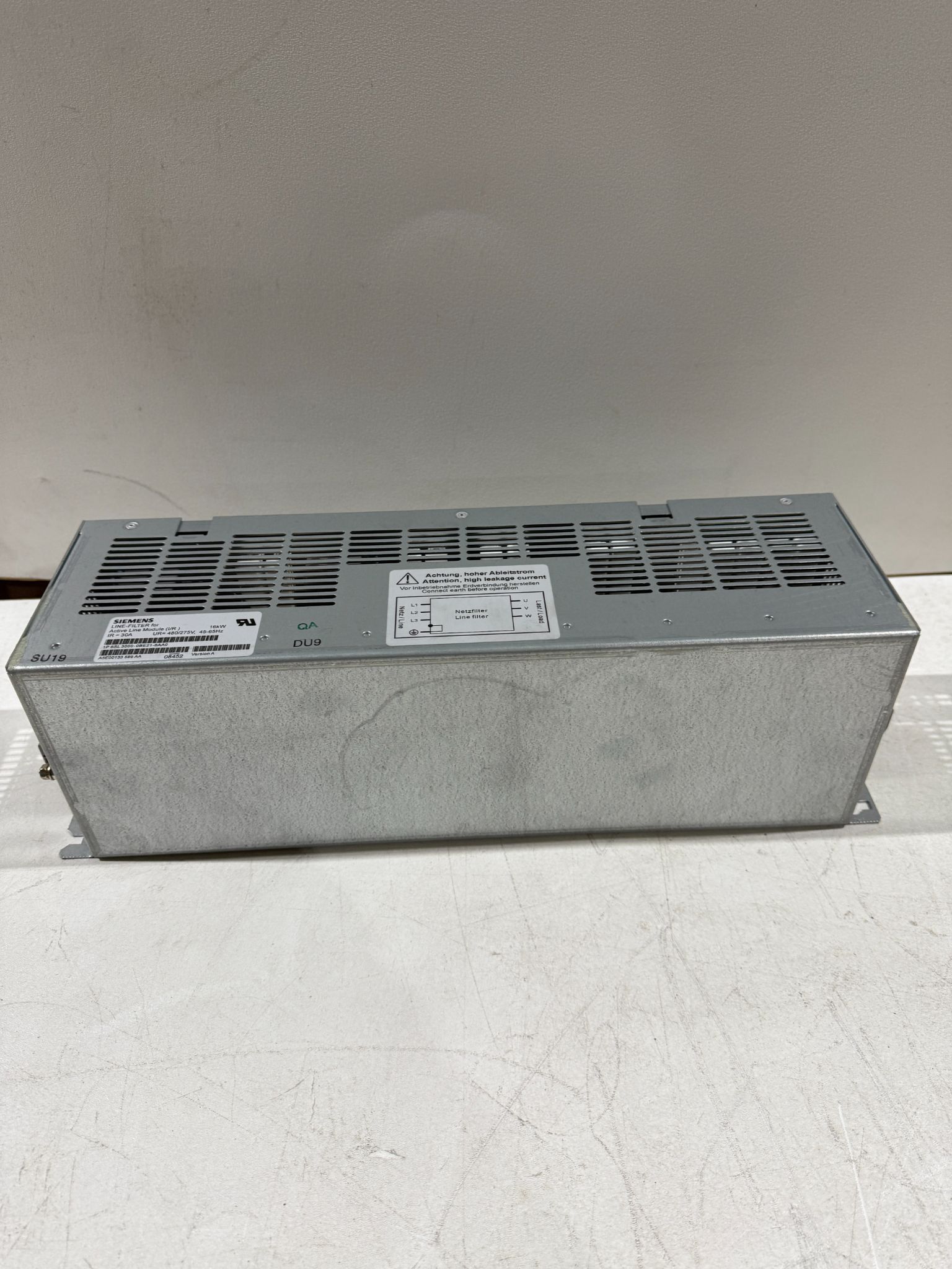 SIEMENS 6SL3000-0BE21-6AA0 LINE FILTER NEW NO BOX 0