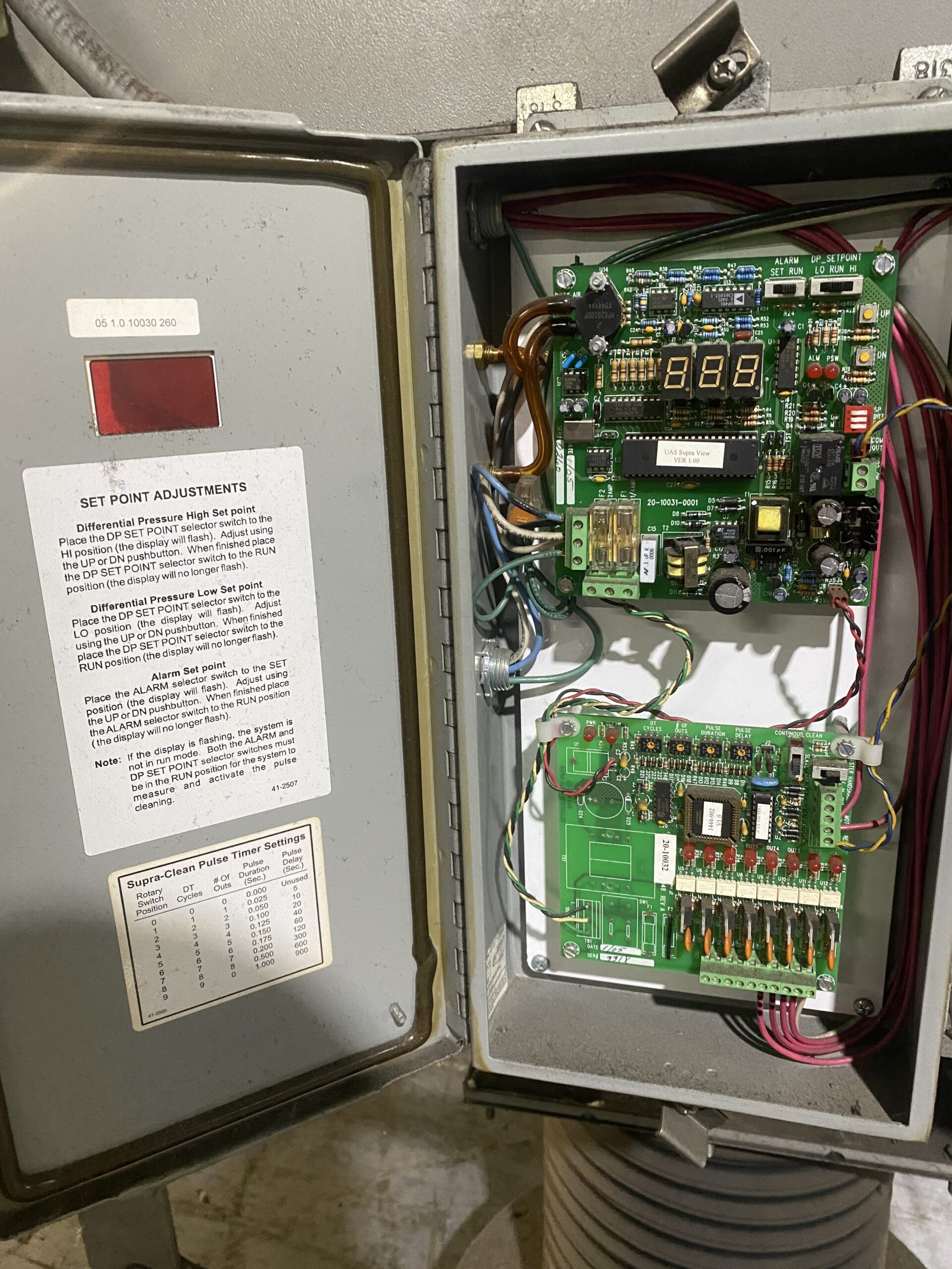 UNITED AIR SPECIALISTS - BDC-22 Dust Collector USED 6