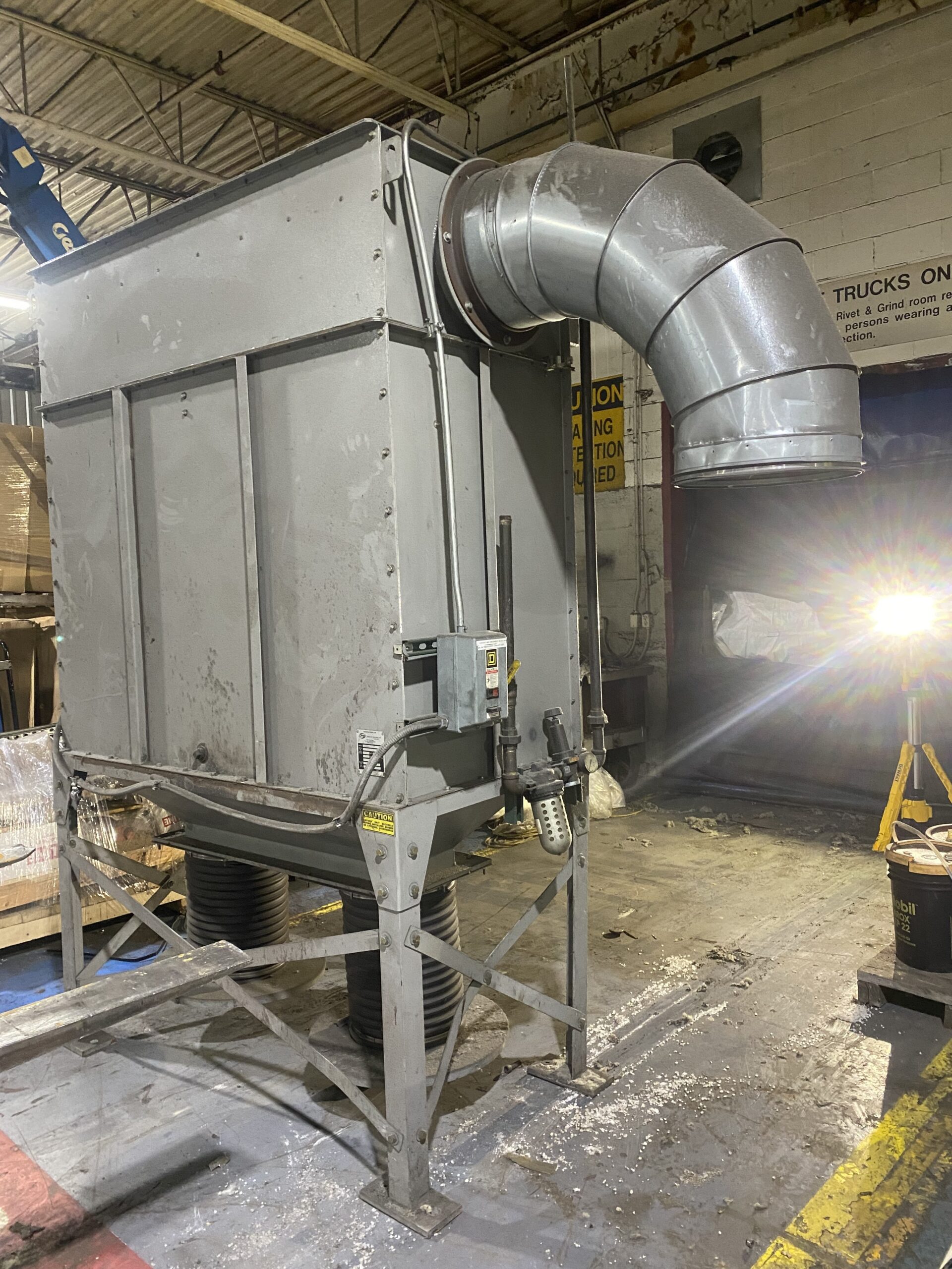 UNITED AIR SPECIALISTS - BDC-22 Dust Collector USED 1