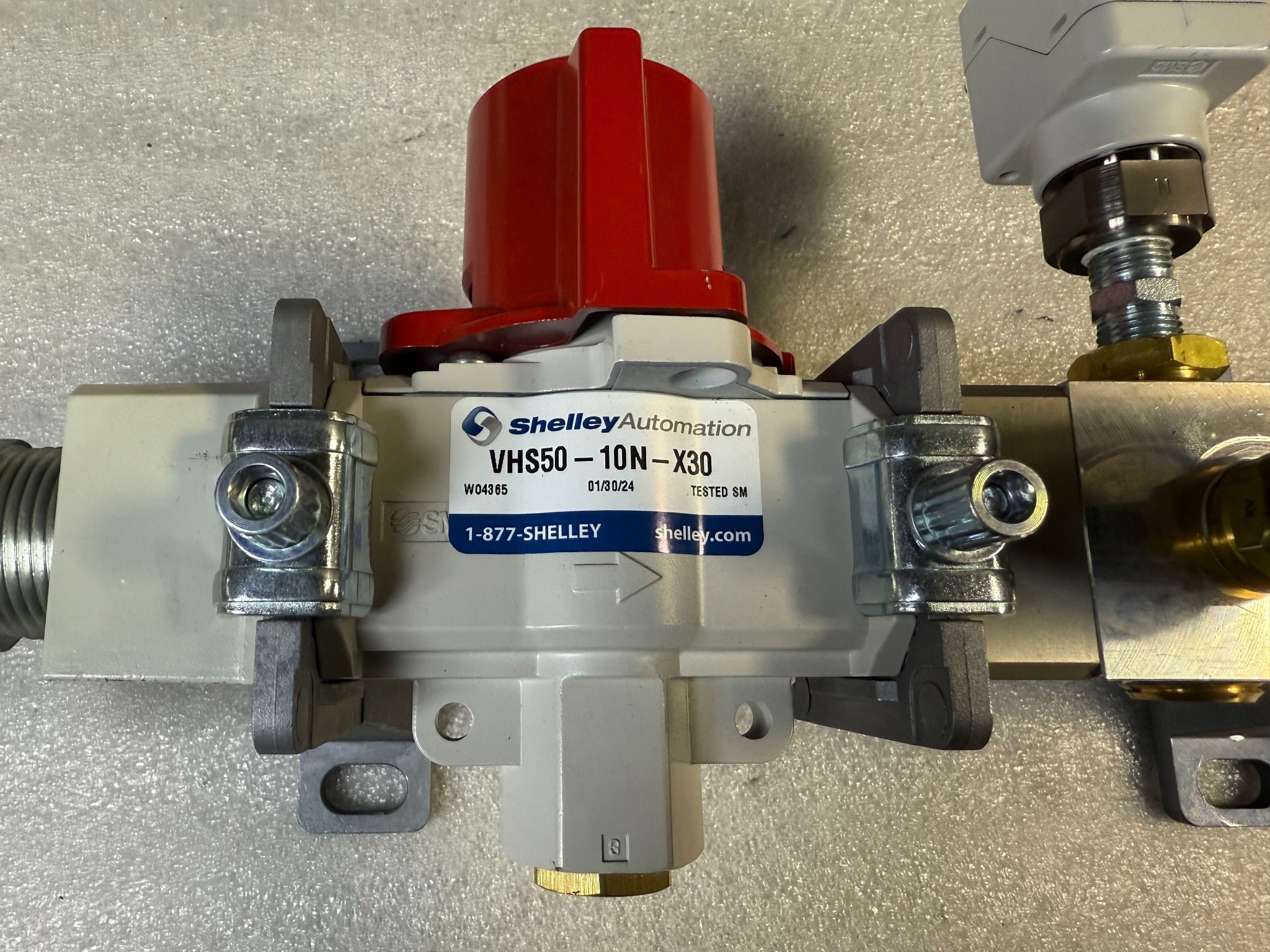 SMC VHS50‑10N‑X30 Pneumatic Safety Shut‑Off Valve Assembly USED 2