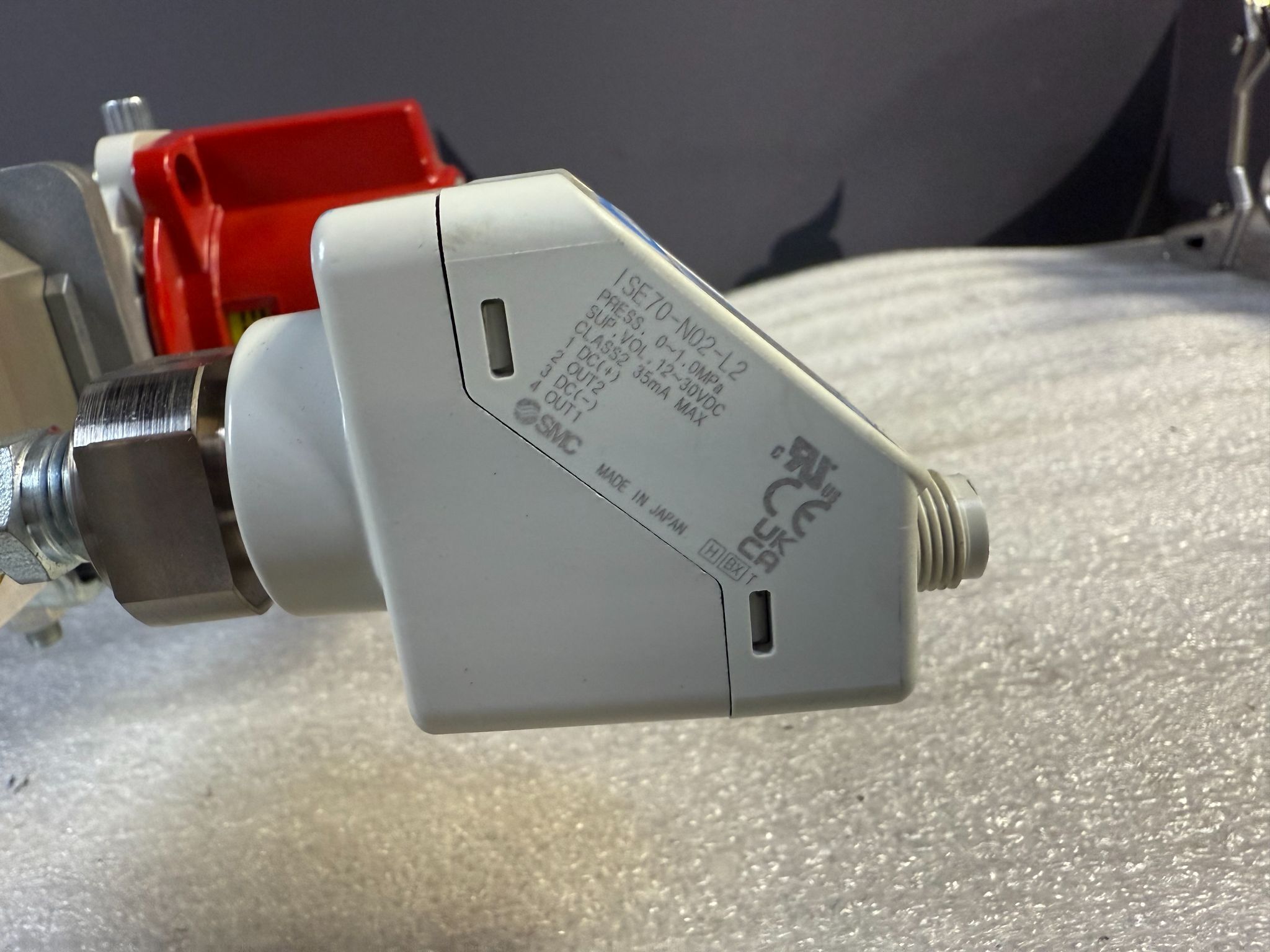SMC VHS50‑10N‑X30 Pneumatic Safety Shut‑Off Valve Assembly USED 4