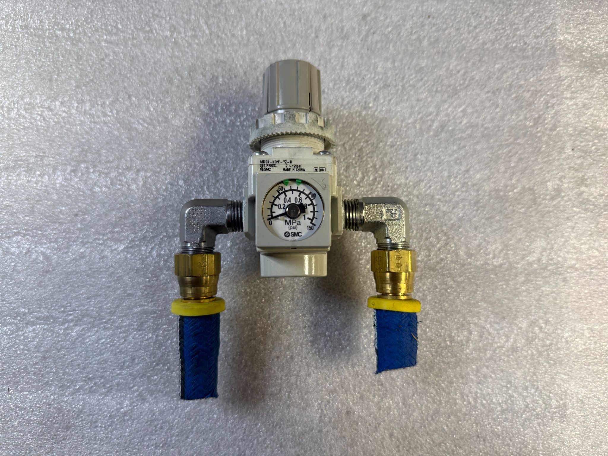 SMC AR20K-N02E-YZ-B Pressure Regulator USED 0