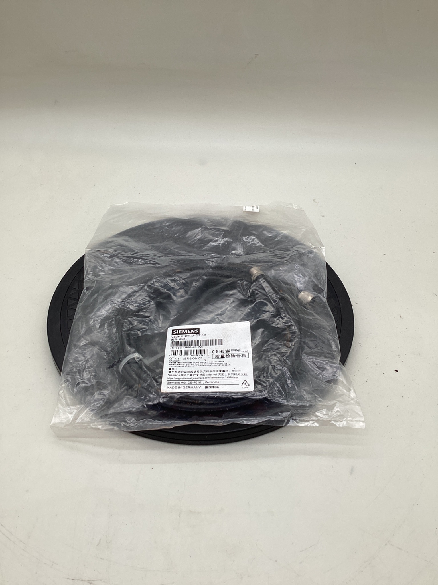 SIEMENS 6GT2891-4FH50 M12 Connection Cable 5M NEW 0