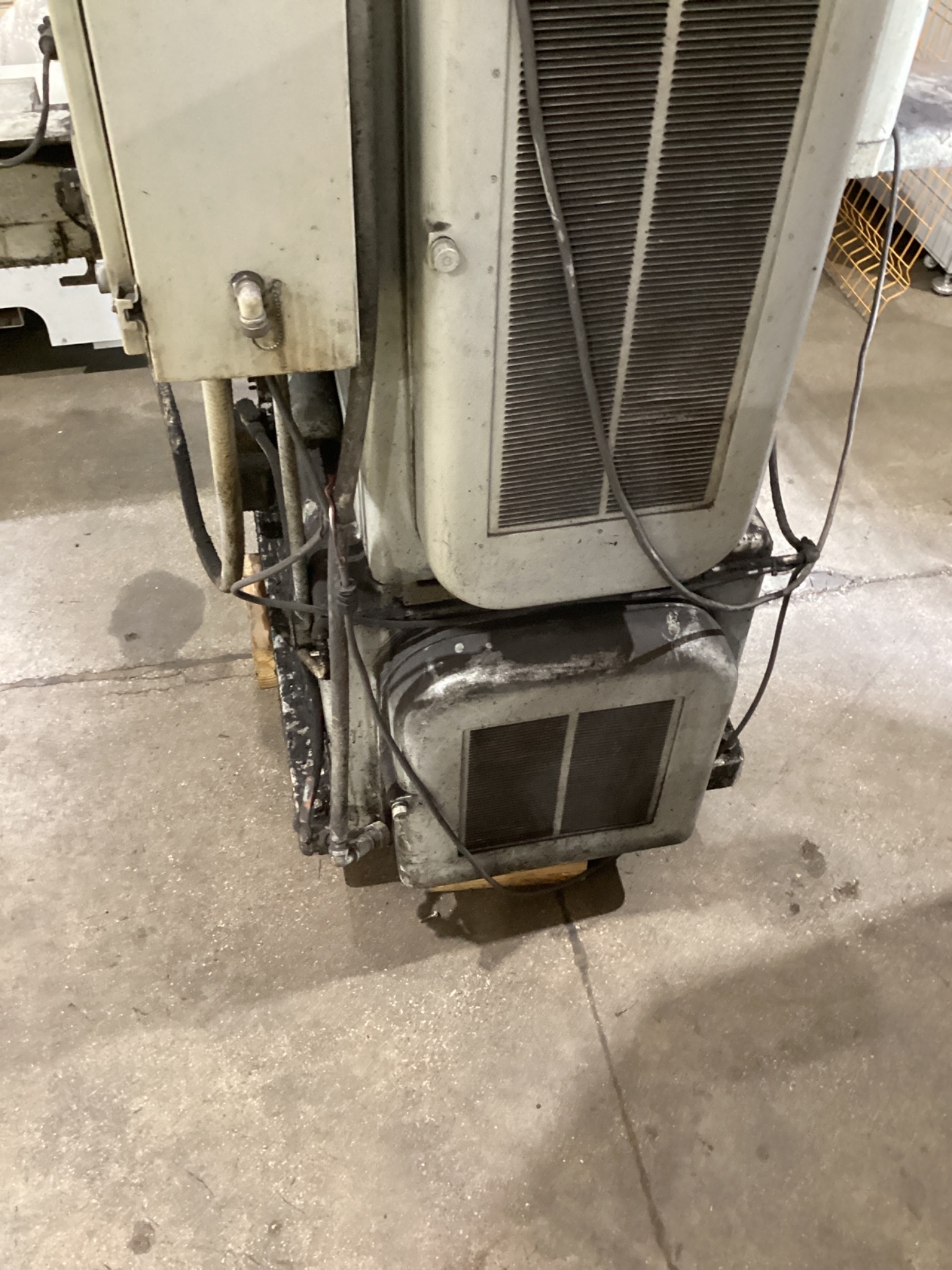 GALLMEYER & LIVINGSTON Surface Grinder USED 5