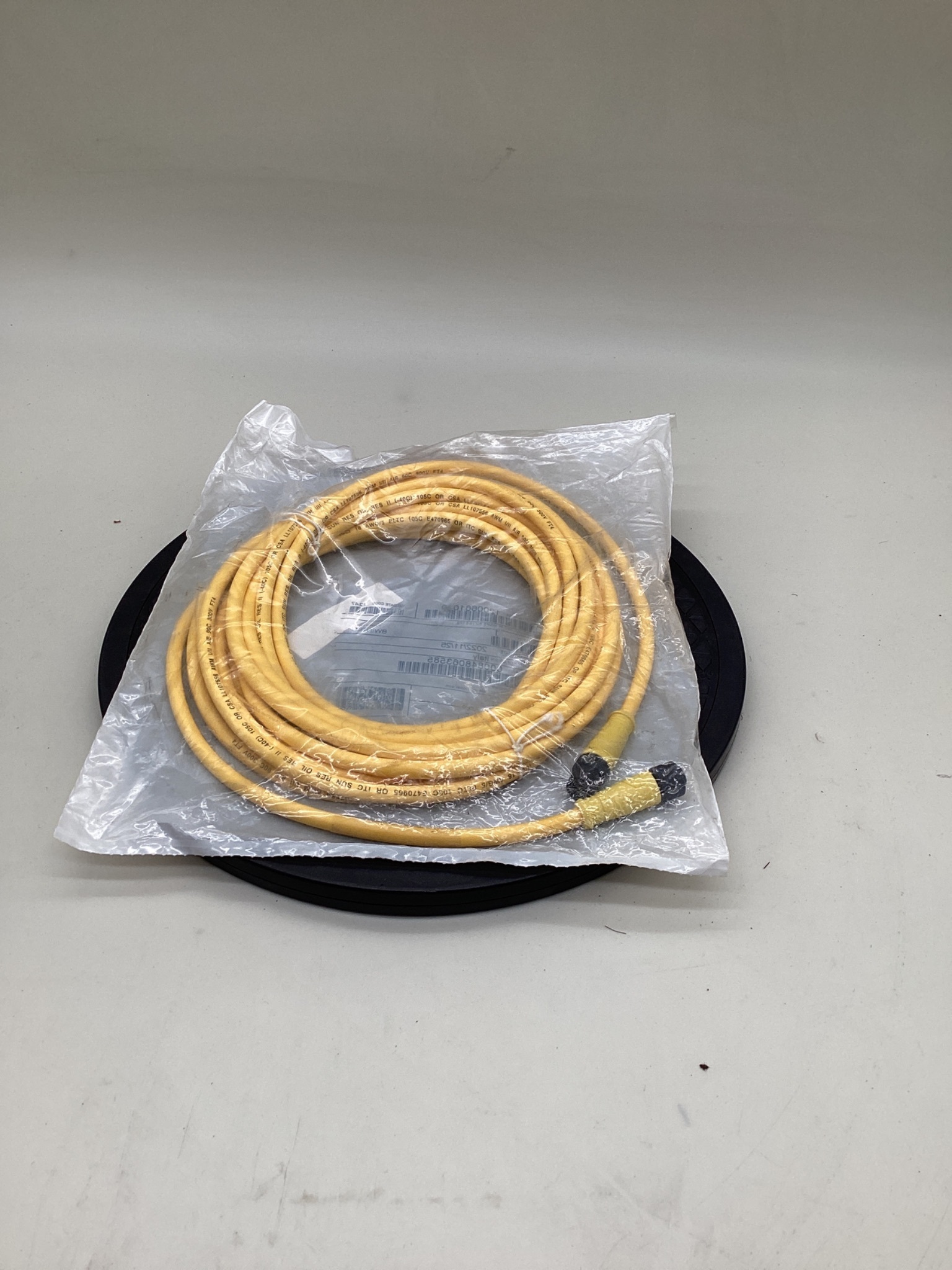 BRAD CONNECTIVITY 1200661039 Micro-Change Cordset 5-Pole 6M NEW 2