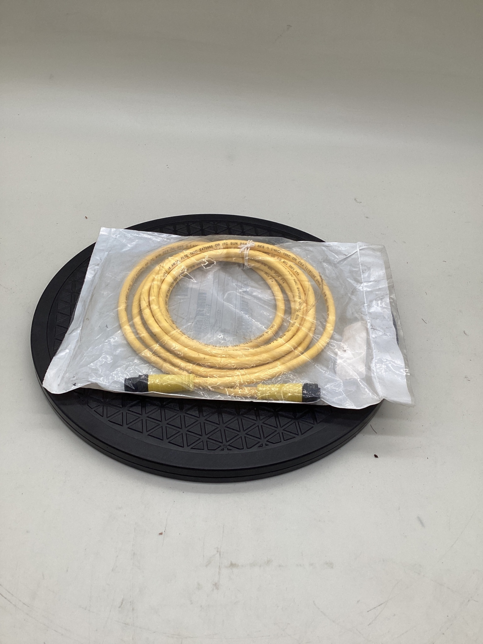BRAD CONNECTIVITY 1200661036 Micro-Change Cordset 5-Pole 3M NEW 2