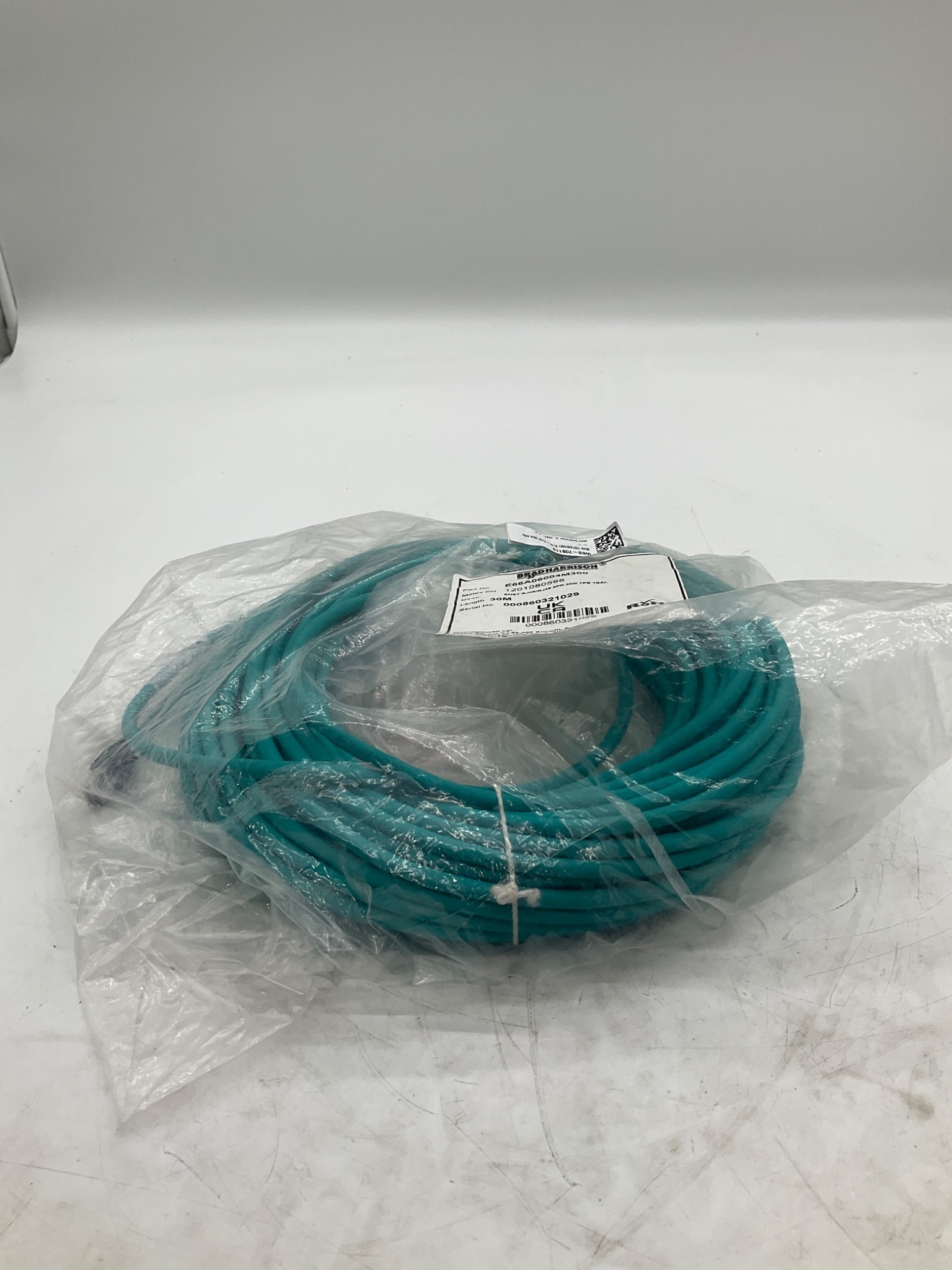 BRAD HARRISON E66A06004M300 Ethernet RJ45 Cordset 30M NEW 0