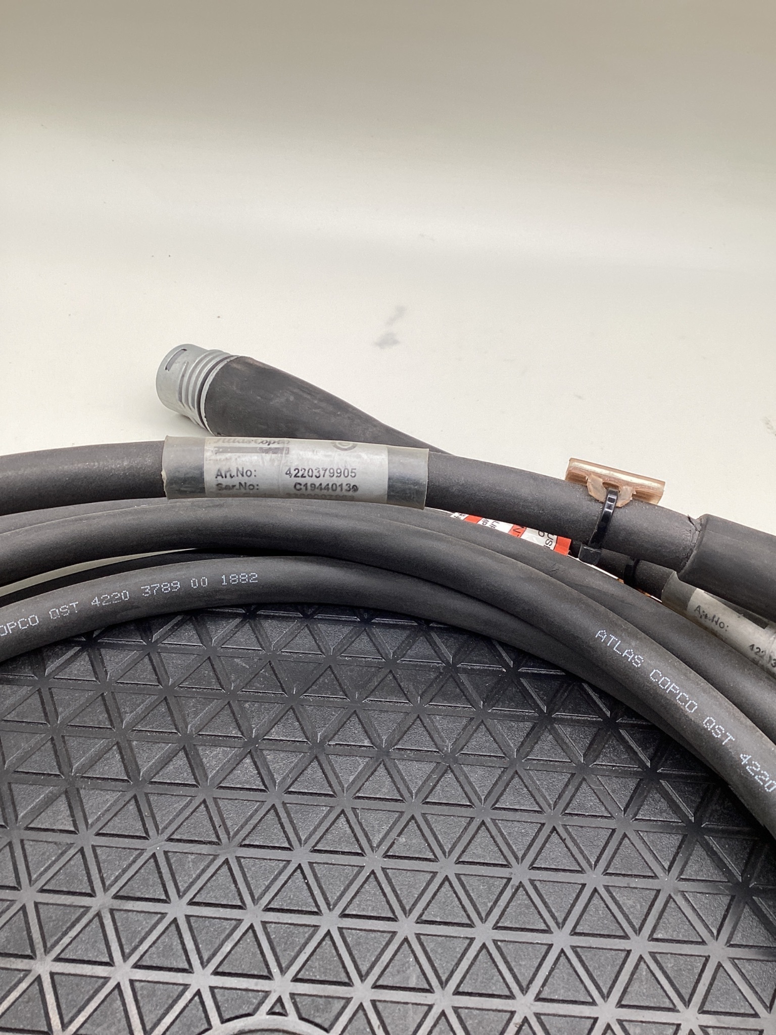 Atlas Copco 4220 3799 05 Tensor Tool Cable USED 1