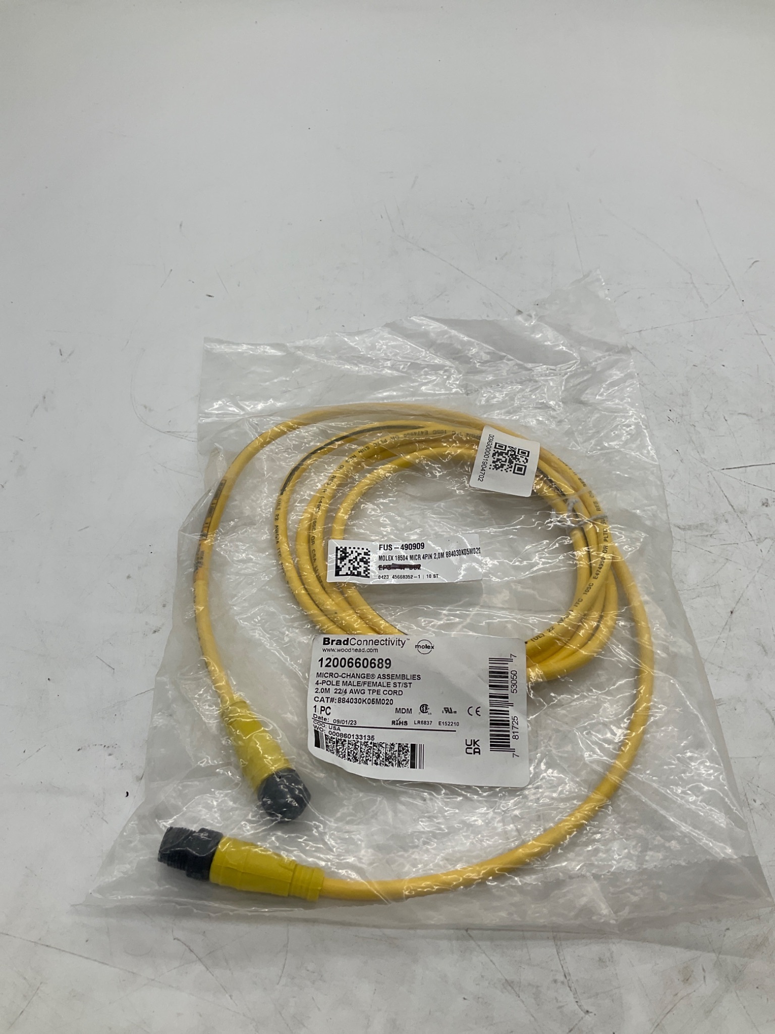 BRAD CONNECTIVITY 1200660689 Micro-Change Cordset 4-Pole 2M NEW 0