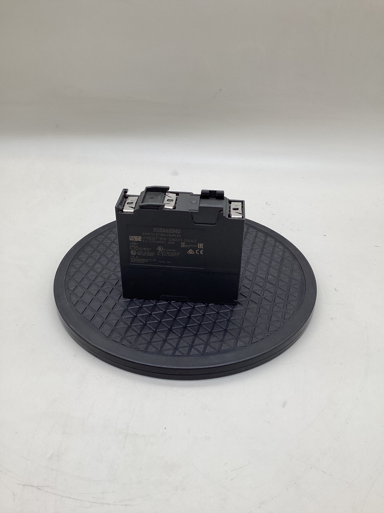 SIEMENS 6ES7 158-0AD01-0XA0 SIMATIC ET 200 Coupler USED 0