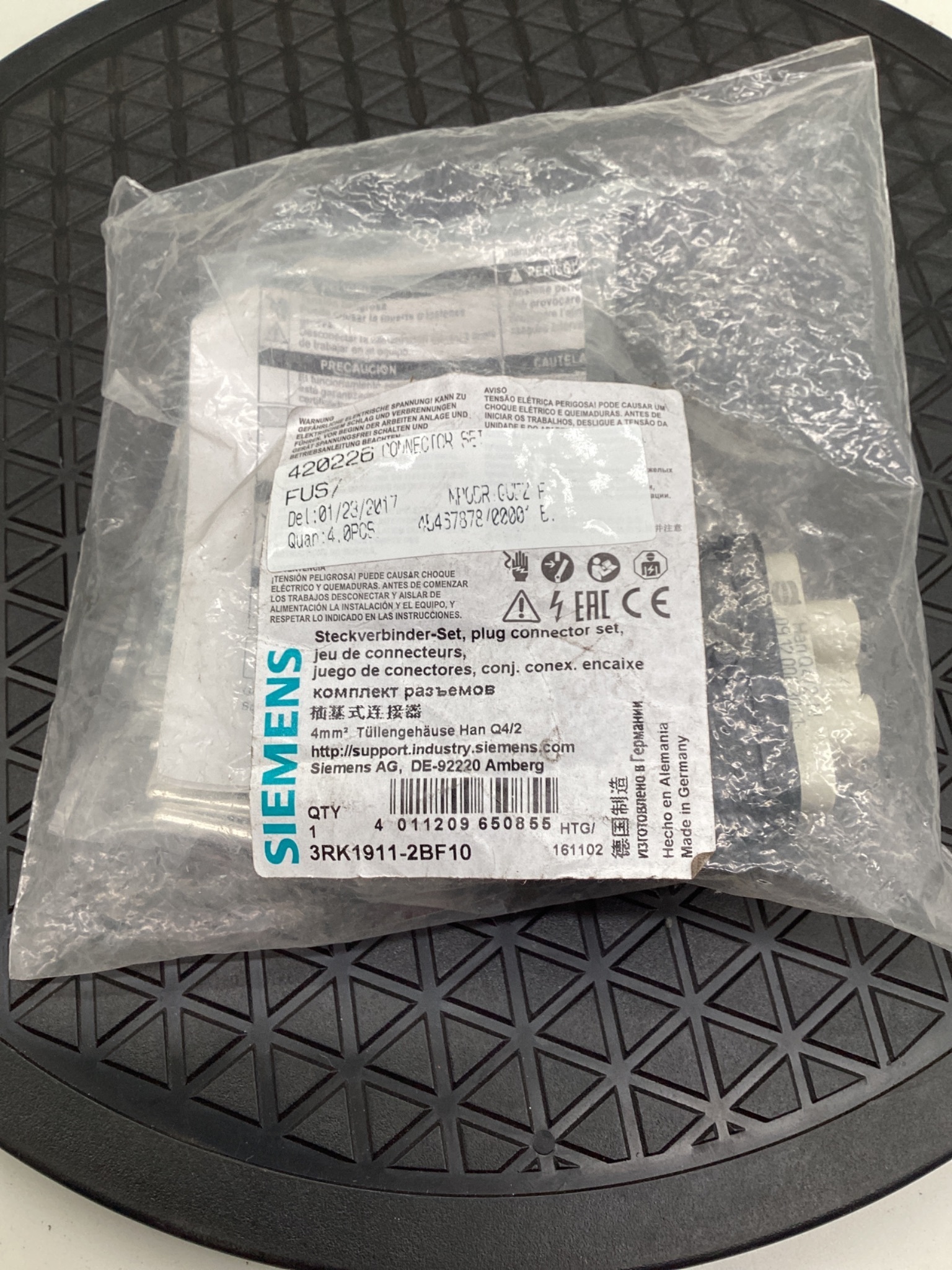 SIEMENS 3RK1911-2BF10 Plug Connector Set Han Q4/2 NEW 1