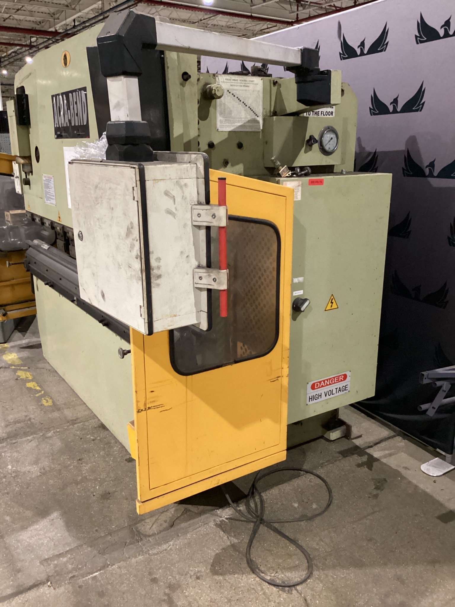 ACRA-BEND US888 CNC Hydraulic Press Brake USED 4